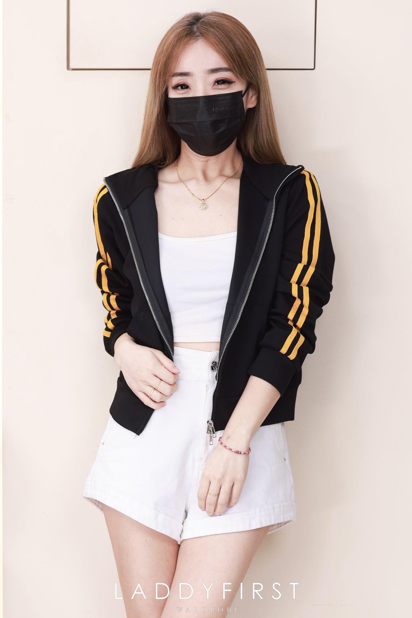 【JK25210】高品质adidas气质感连帽长袖休闲运动外套 ❤❤