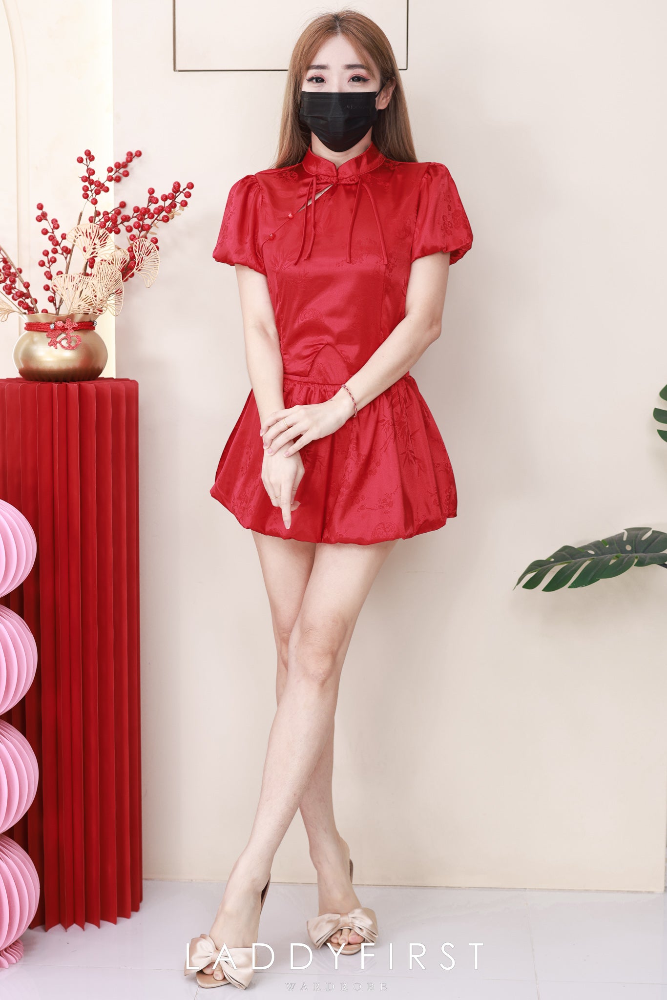 【SS21782 / 19757】高品质两件式滑面缎面新中式花苞旗袍套装 泡泡袖旗袍上衣➕花苞高腰裙子，内层有里布短裤 ❤️❤️