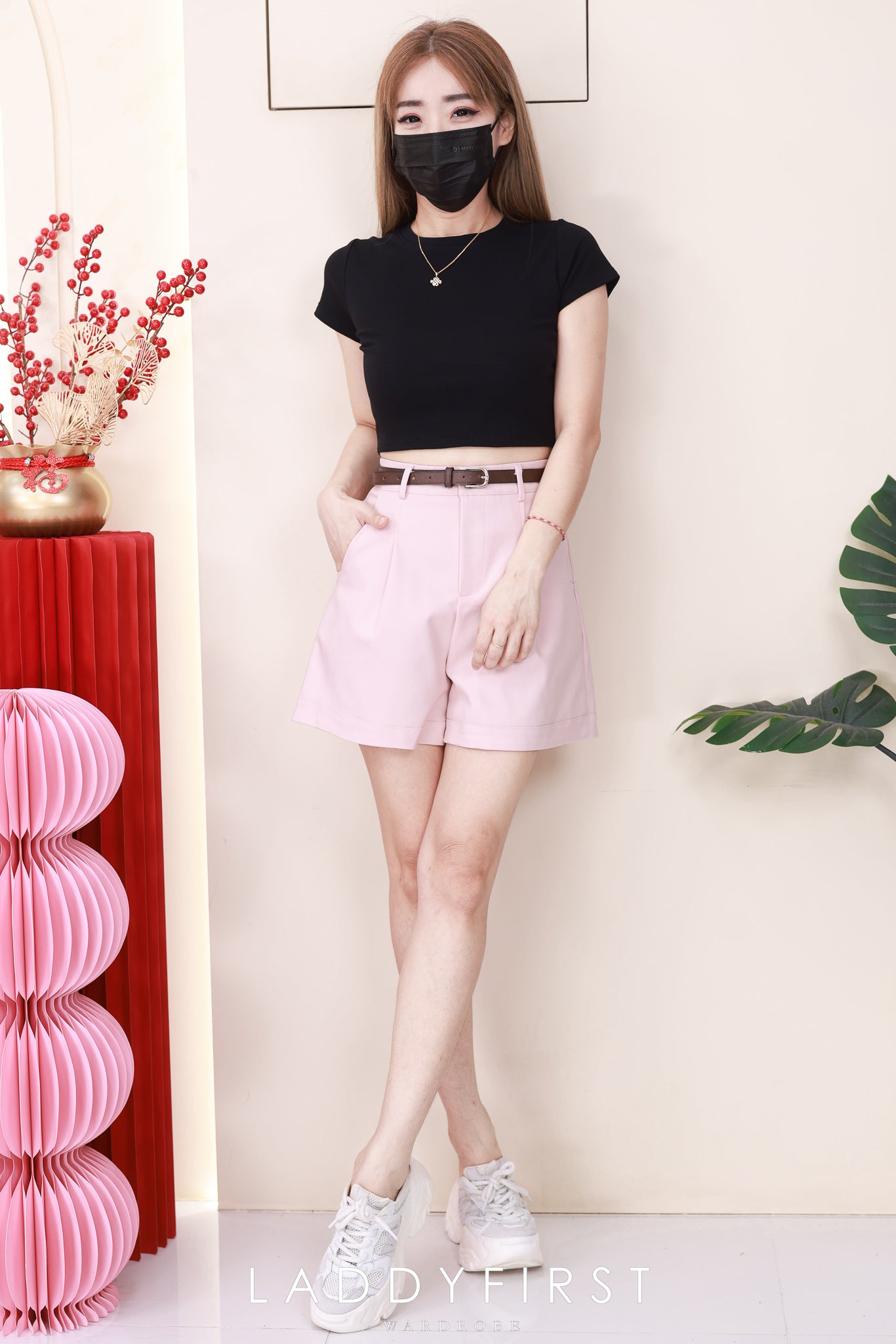 【S82532】高品质简约时尚西装高腰显瘦百搭短裤，搭配附送腰带，有口袋 ❤️❤️