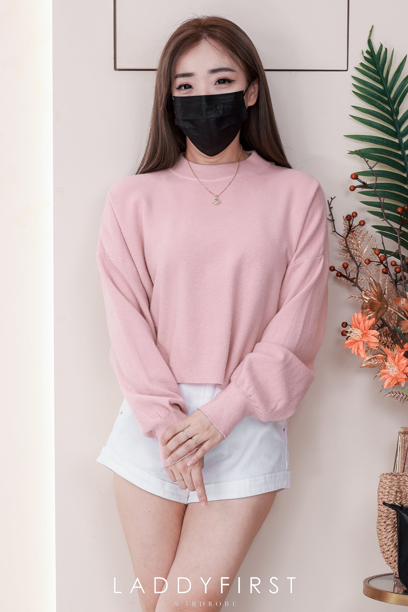 【T82368】高品质韩系款式短版微高领长袖百搭上衣 ❤❤