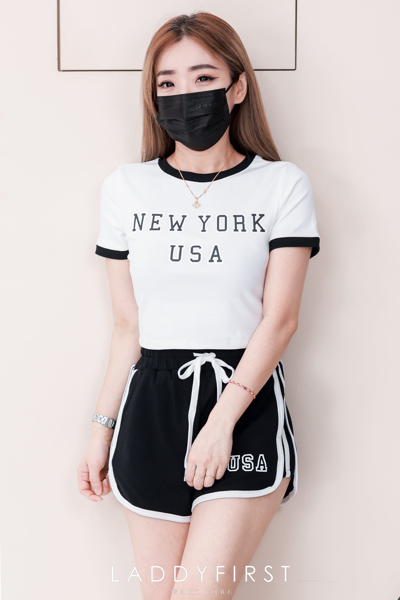 【SS111019】高品质两件式纯棉弹力日常简约休闲百搭套装 撞色包边短袖上衣➕松紧腰弹力休闲百搭短裤，有口袋 ❤️❤️