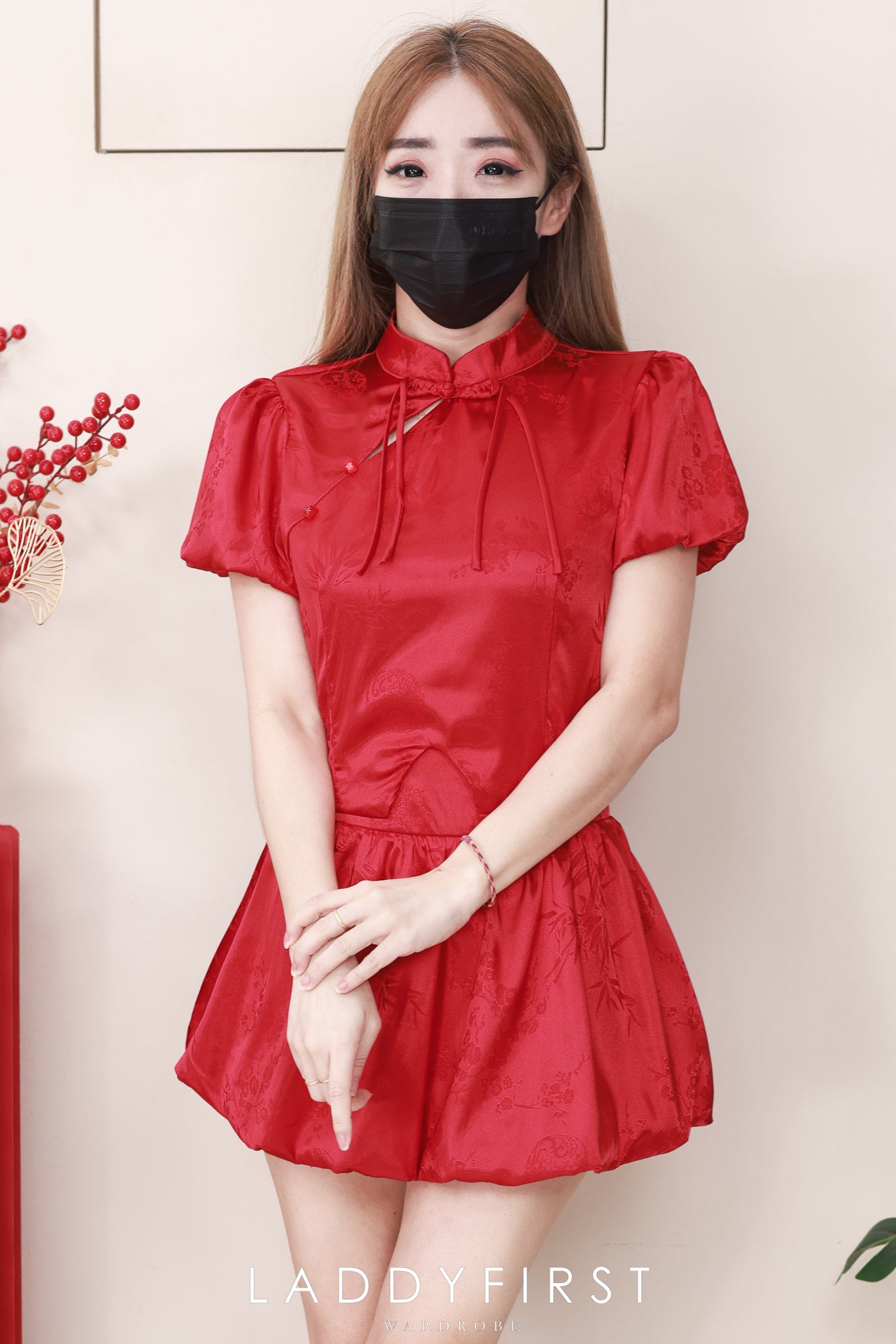 【SS21782 / 19757】高品质两件式滑面缎面新中式花苞旗袍套装 泡泡袖旗袍上衣➕花苞高腰裙子，内层有里布短裤 ❤️❤️