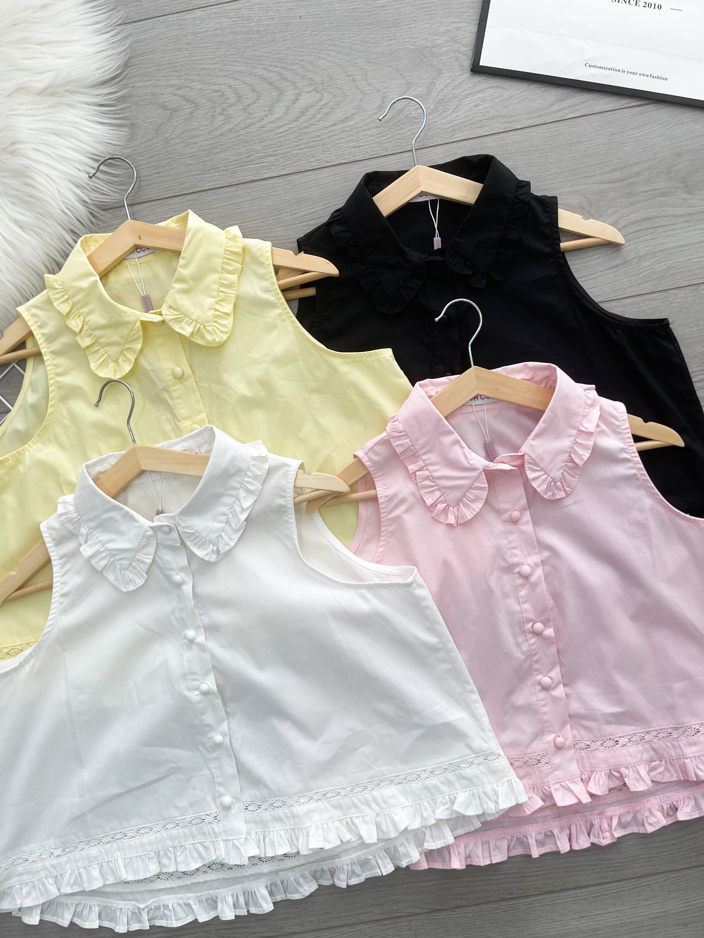 【T14504 / 65179】高品质减龄款娃娃领宽松版衬衫上衣 ❤❤ 【A-R1-C3】