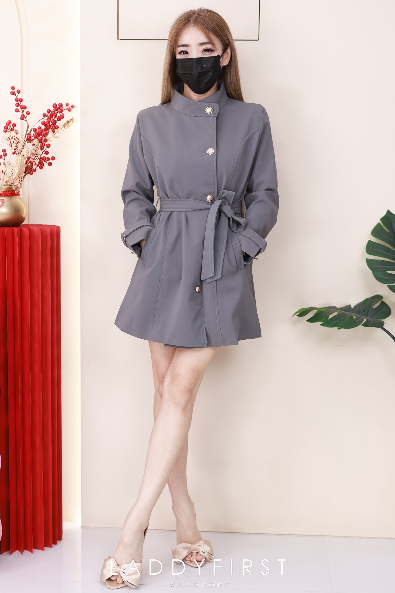 【JK2358】高品质韩式度假风气质立领长袖风衣外套/连身裙子，自辨腰带收腰，有口袋 ❤️❤️