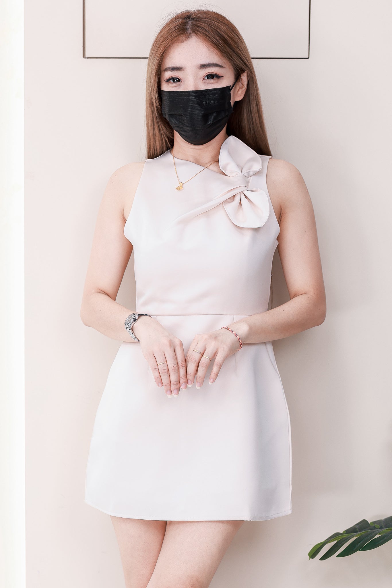 【D81686 / 37508】高品质高级感温柔风蝴蝶结A字无袖连身裙子，内层有里布短裤，有口袋 ❤️❤️