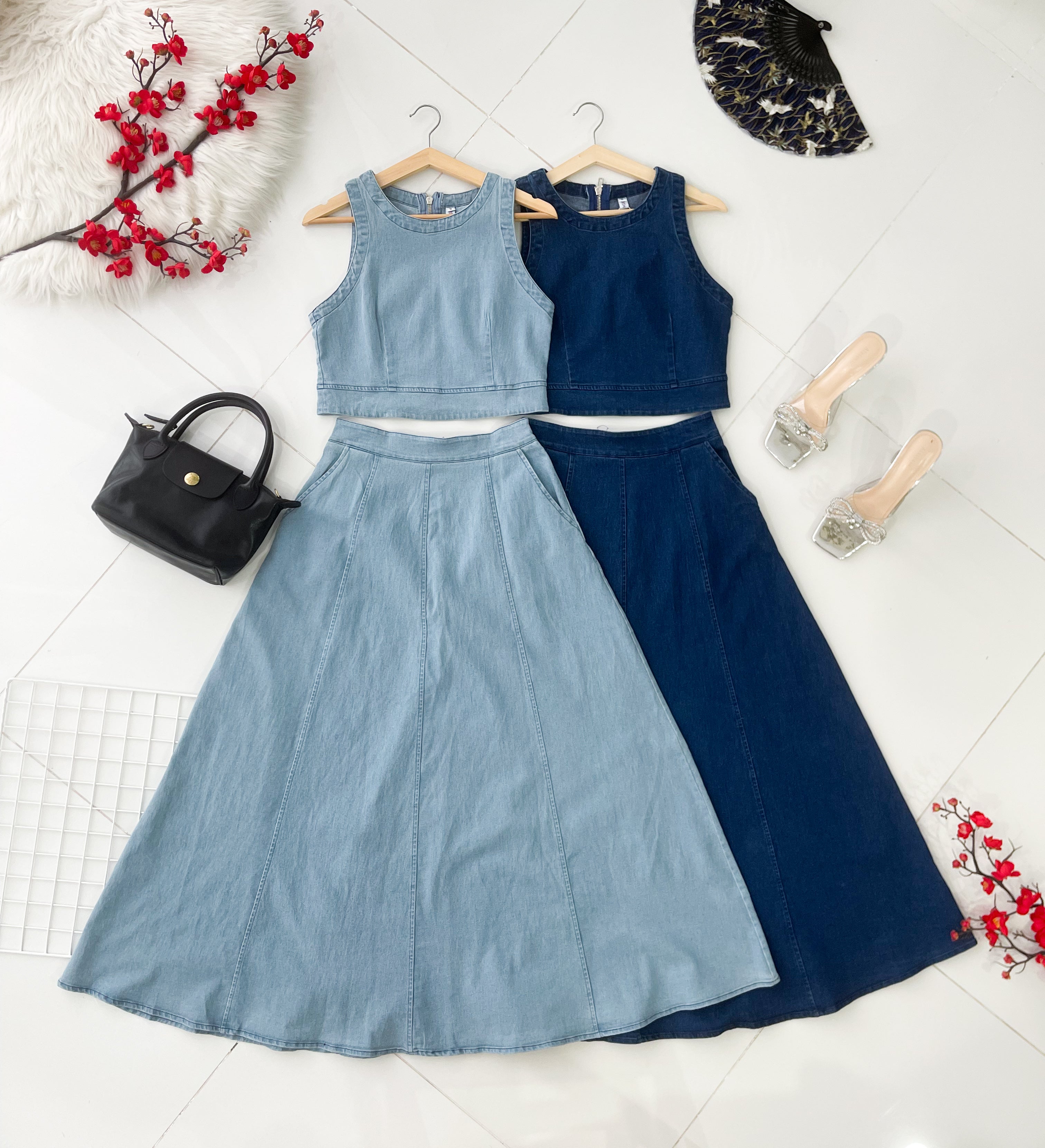 【SS21767 / 19835-1】⚡补货预订款⚡高品质两件式气质感韩系牛仔时尚套装 无袖牛仔短版上衣➕牛仔高腰长裙，有口袋 ❤️❤️