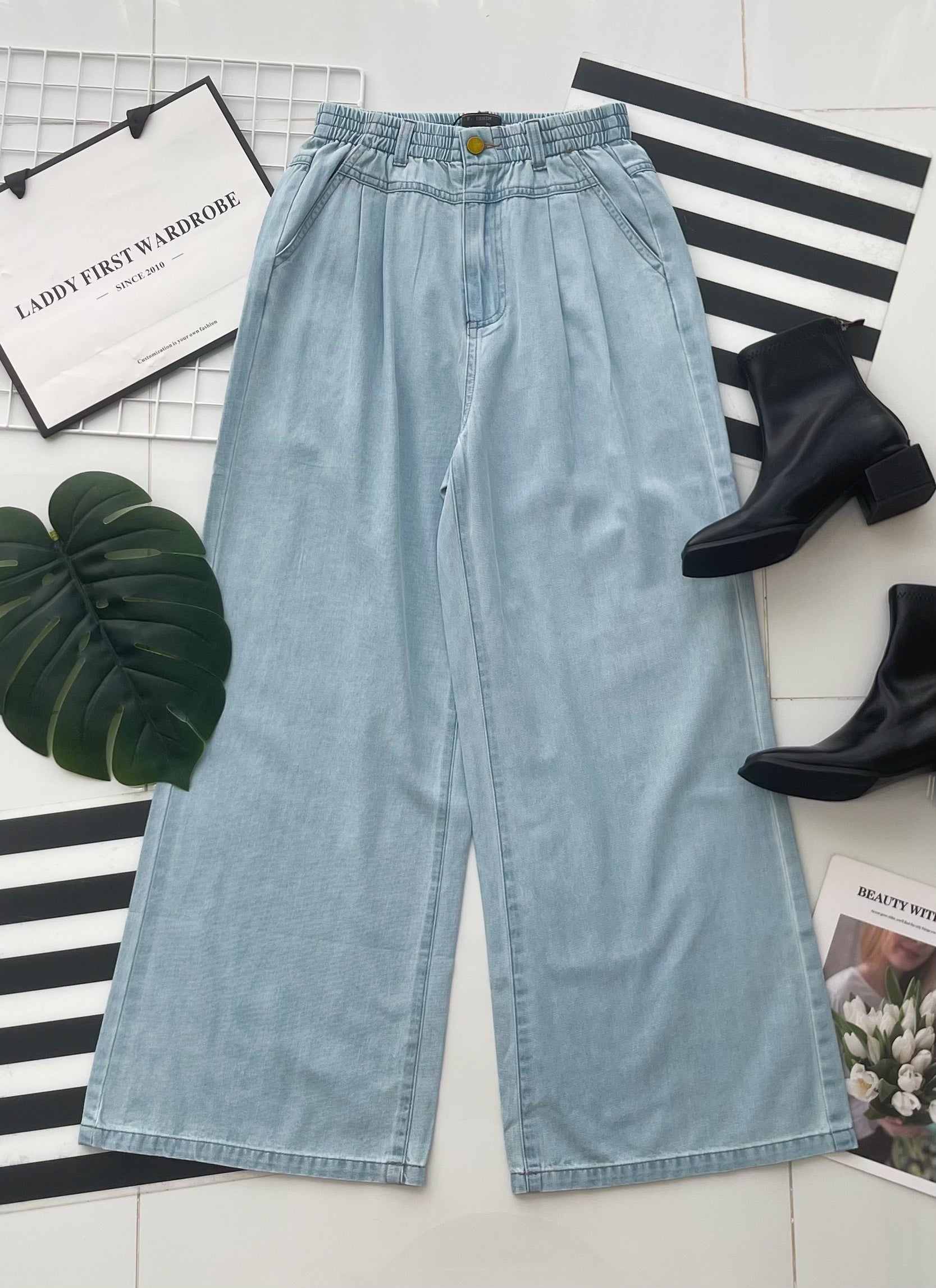 【L21215】【补厂家现货⚡⚡】高品质气质感复古风阔腿宽脚直筒牛仔长裤，有口袋 ❤️❤️