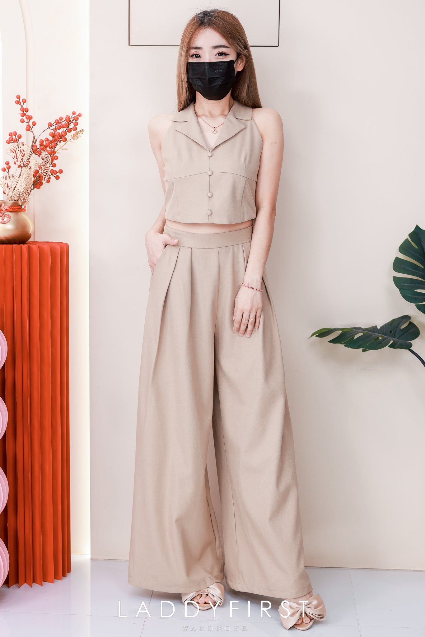 【SS98771】高品质两件式御姐风西装套装 翻领CUT in上衣➕阔脚西装高腰百搭长裤，有口袋 ❤️❤️【A-R1-C6】