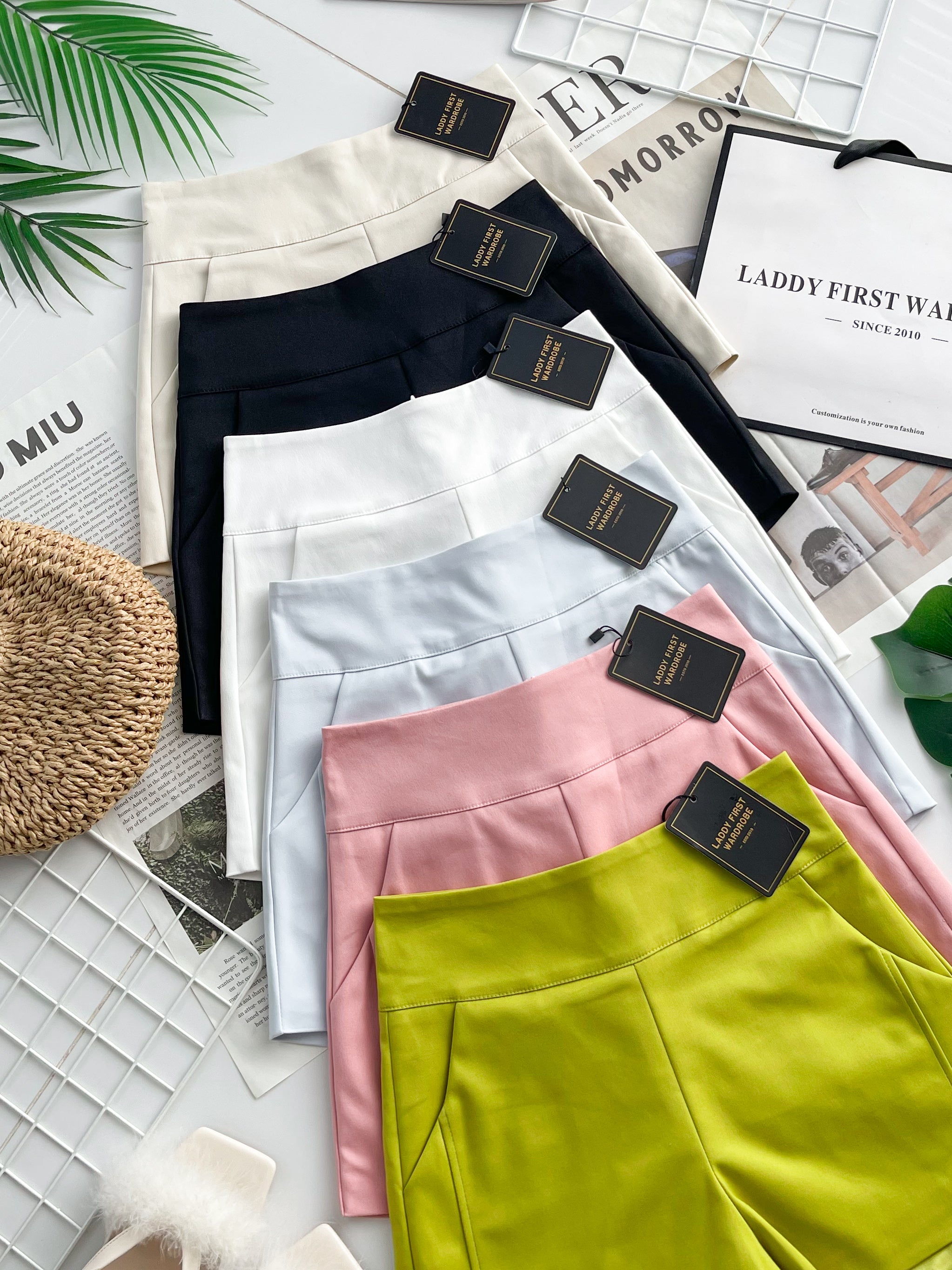 【S80194】🧧 宠粉福利回馈 🧧 【LFW独家爆款】万能西装高腰休闲百搭短裤，有口袋 后中拉链，内层加里布【B-R2-C2】