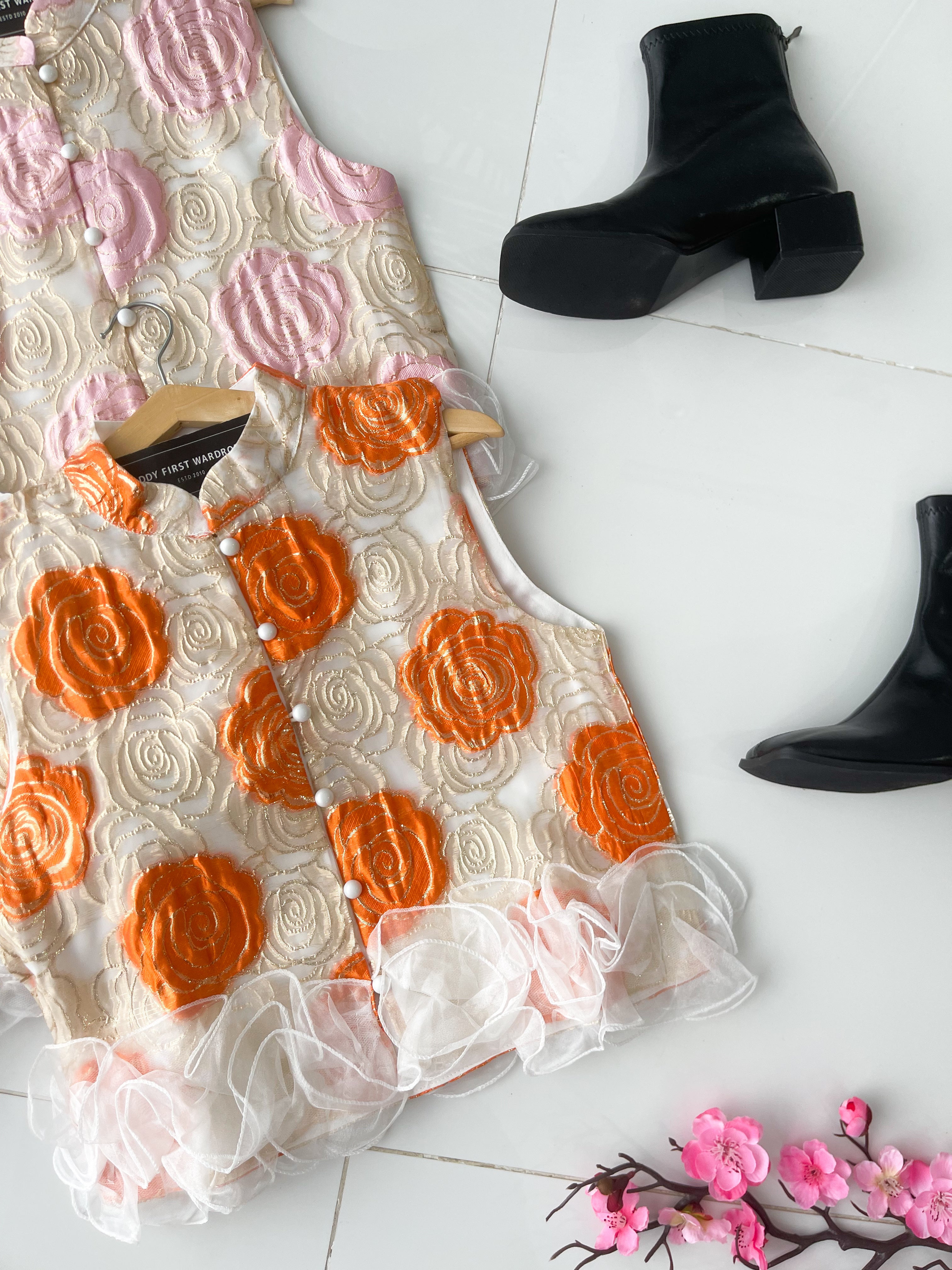 【T8238961】高品质高端气质金线提花拼接立体花瓣无袖旗袍上衣 ❤❤