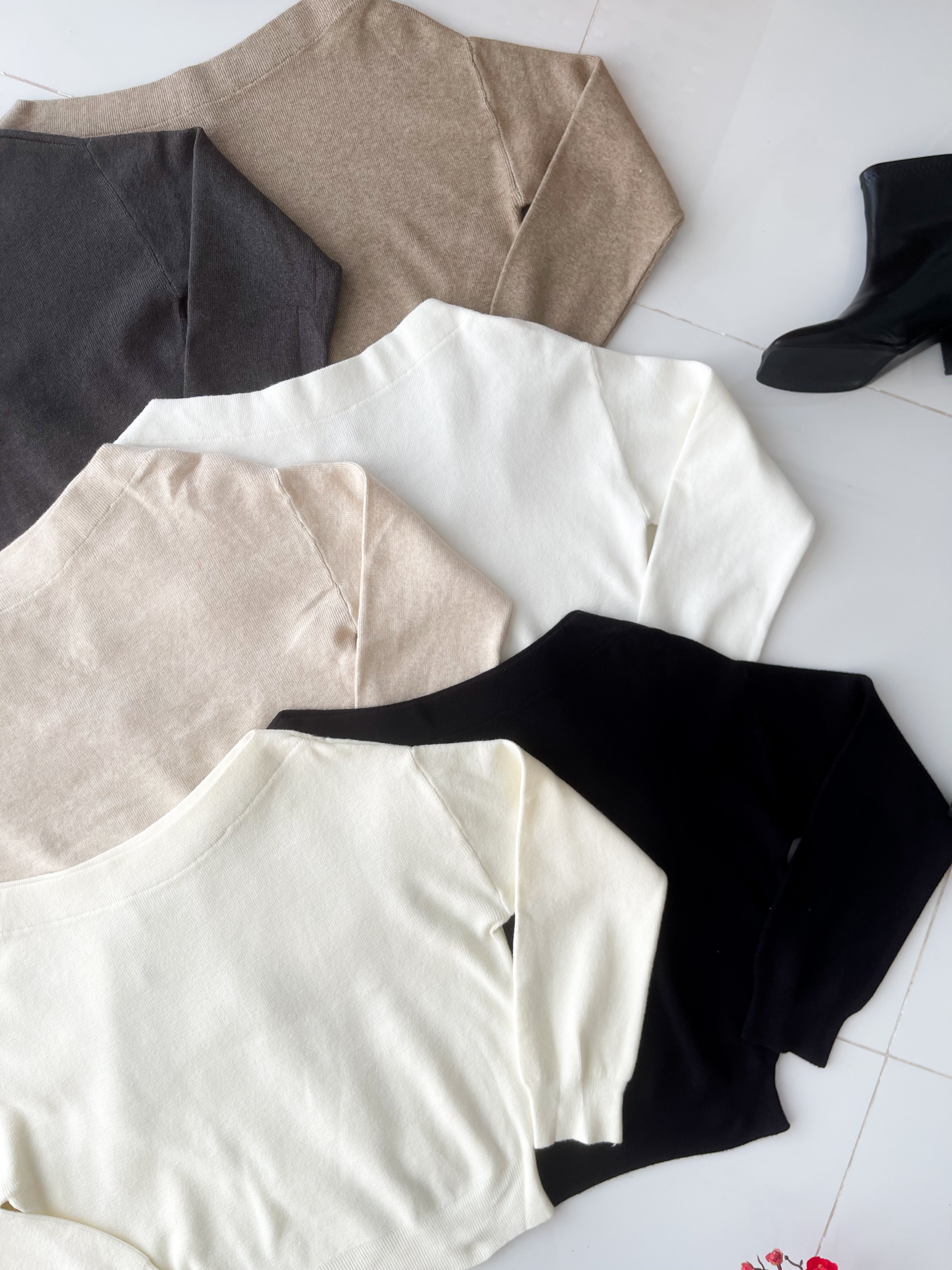 【T2923】高品质韩风性感斜肩简约又气质针织长袖上衣 ❤❤