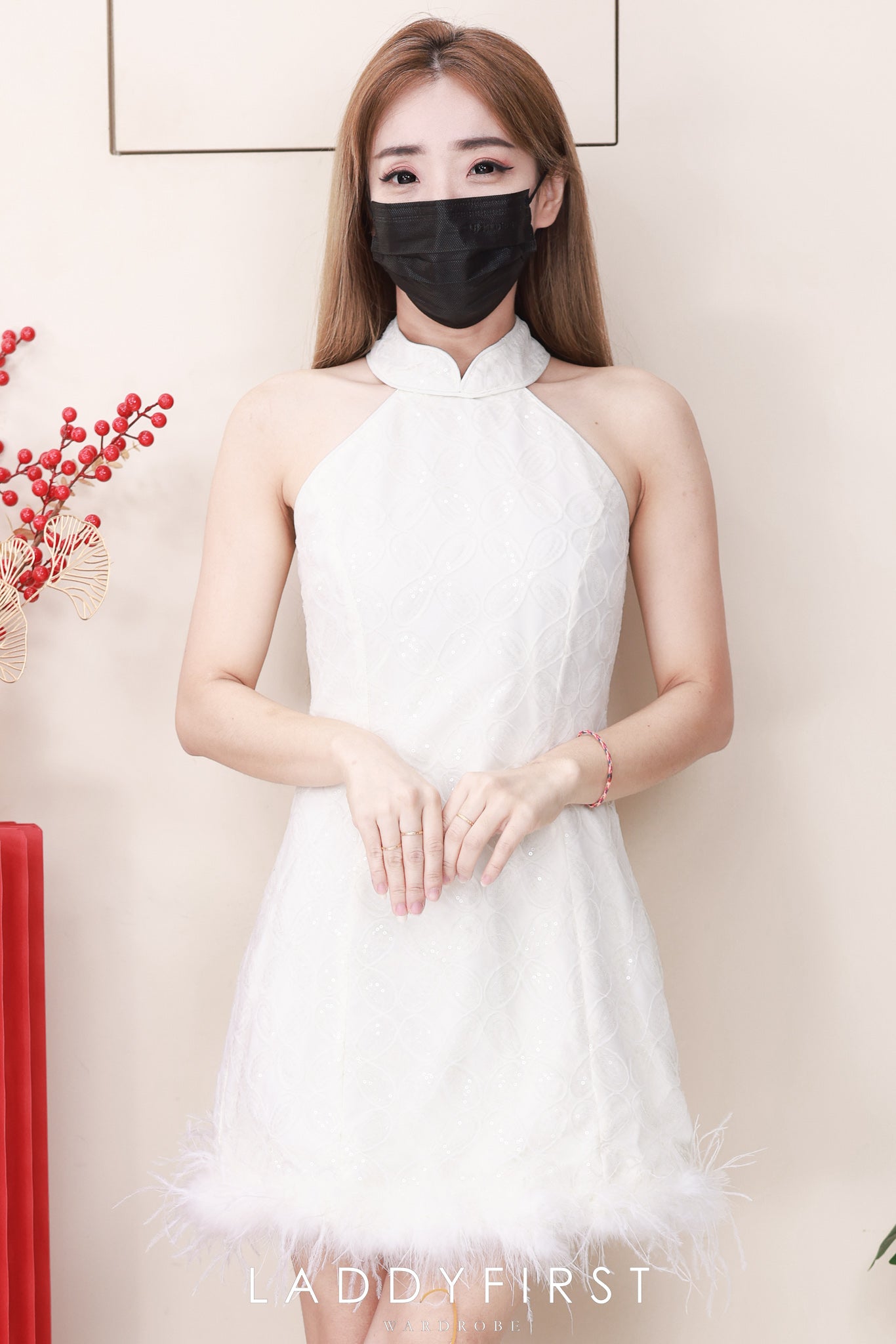 【D25251】高品质高端贵气亮片拼接下摆毛毛CUT IN连身裙子 ❤❤