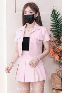 【SS9331】LFW独家爆款 高品质两件式欧美减龄款西装时尚百搭套装 西装翻领短袖上衣，可当小外套穿搭➕西装百褶高腰裙子，内层有里布短裤 ❤️❤️【B-R2-C6】