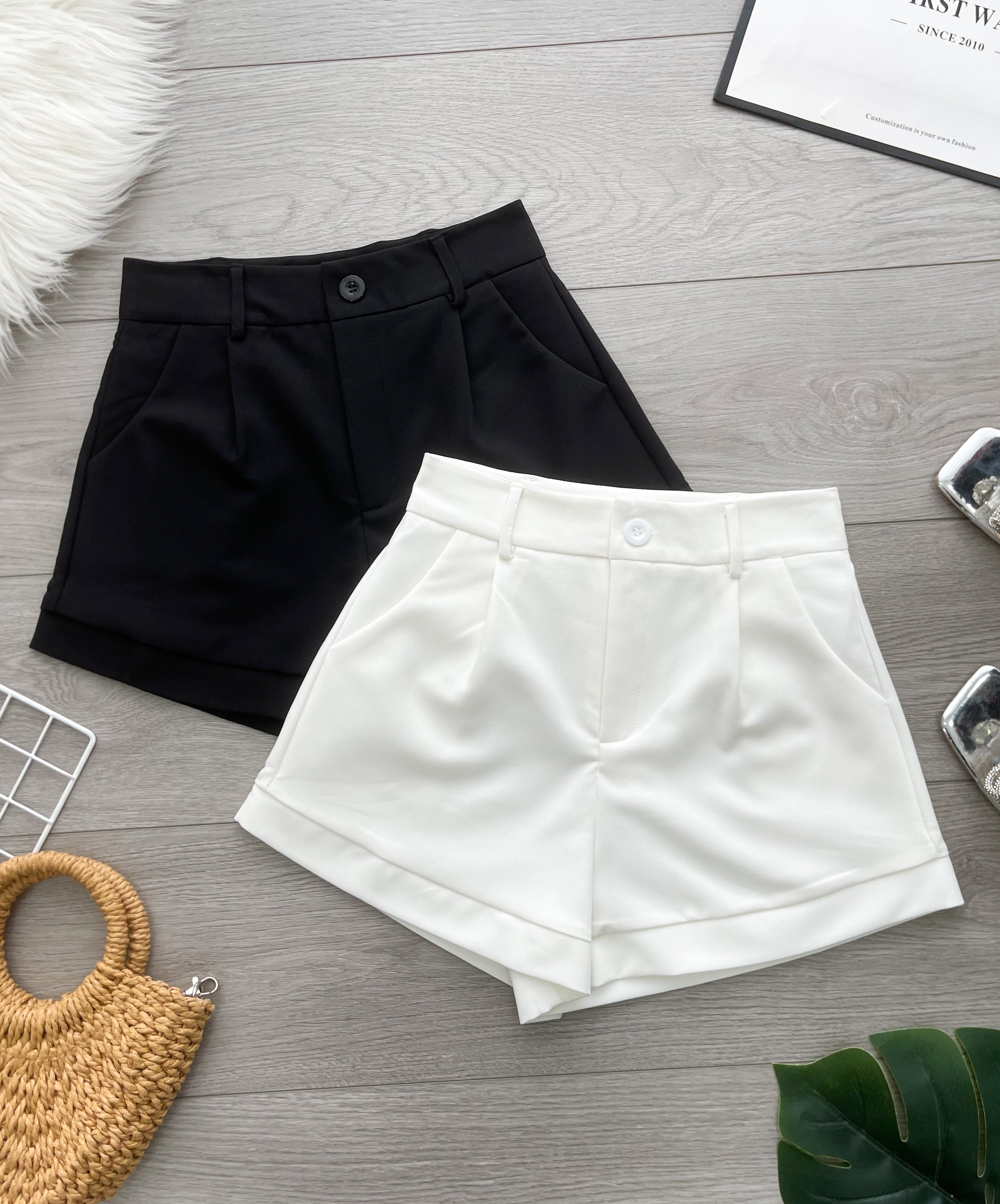 【S82786】高品质版型收腰显瘦高腰西装时尚日常百搭短裤，有口袋 ❤️❤️