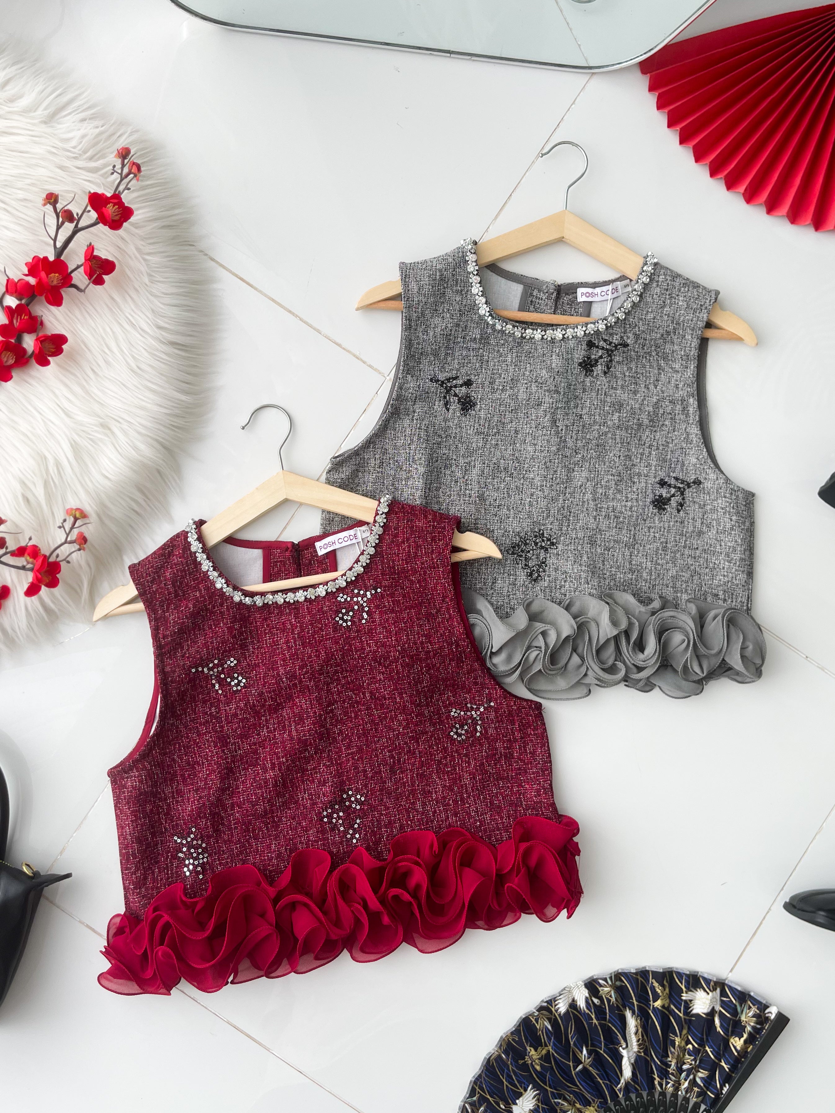 【T14571 / 65238】高品质立体花瓣下摆设计小香风无袖上衣 ❤❤