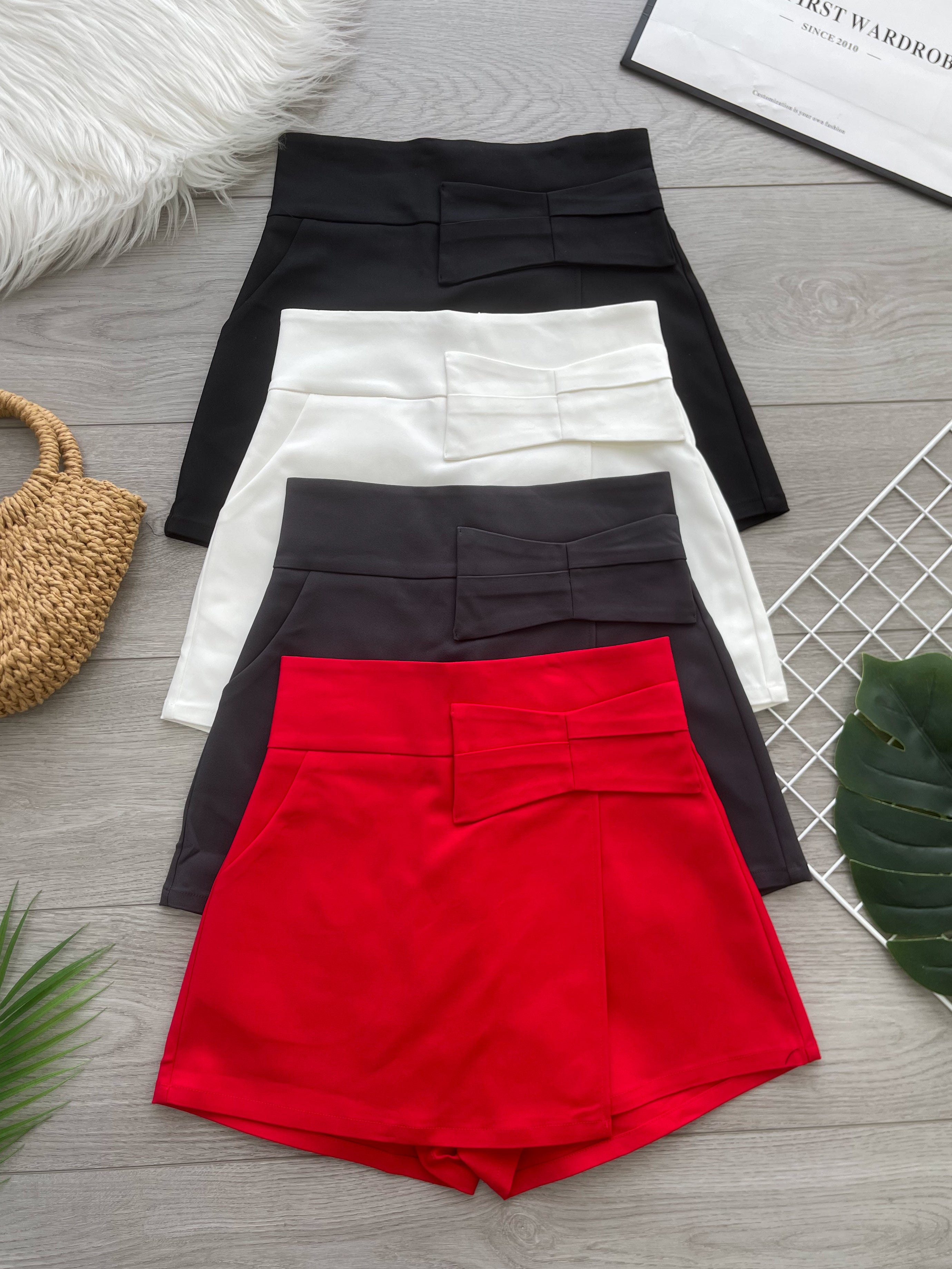 【S2664】高品质简约时尚蝴蝶结设计前裙后裤西装高腰百搭裤裙，有口袋 ❤️❤️