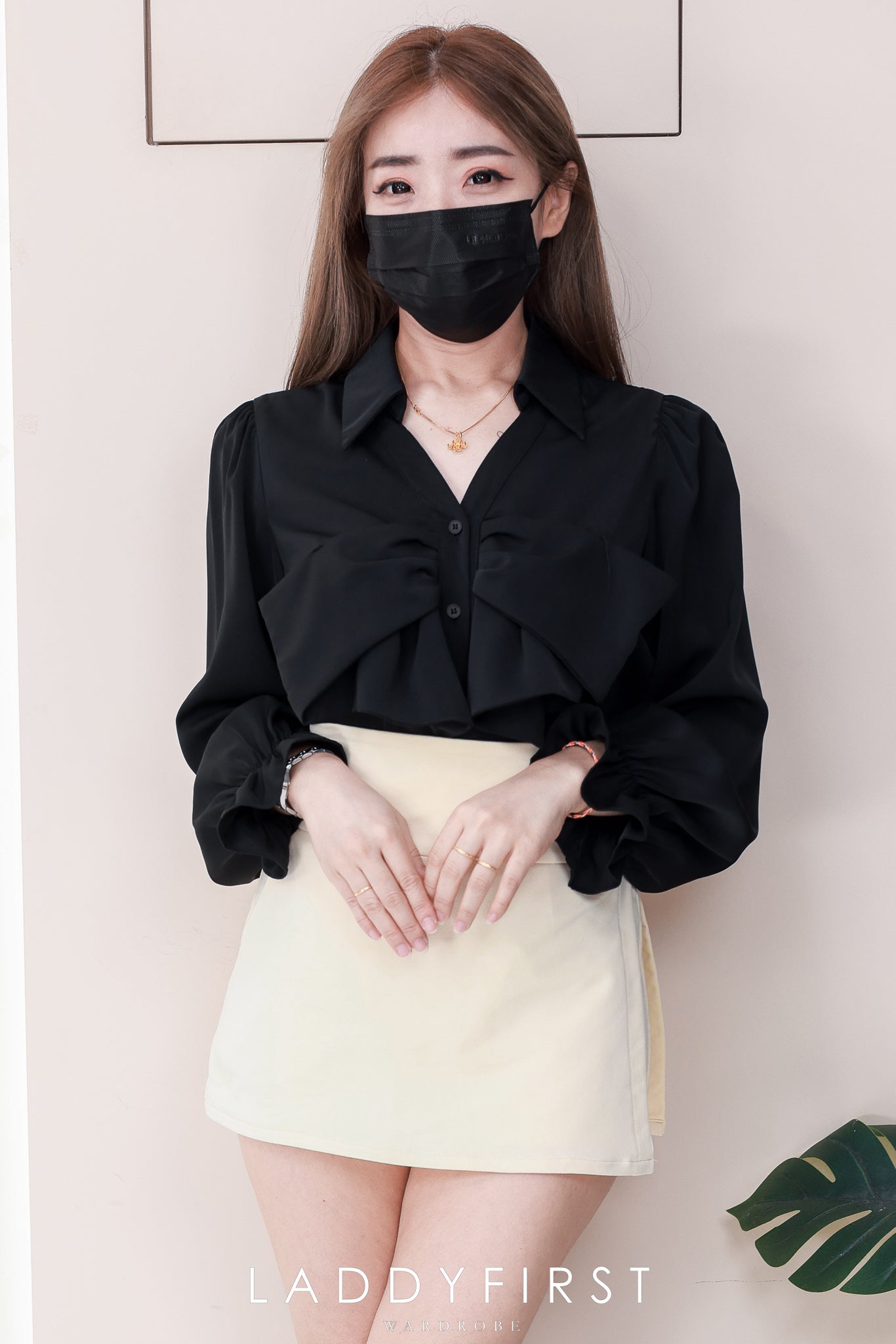 【T98535】高品质V领蝴蝶结🎀糖果袖设计西装长袖上衣 ❤️❤️