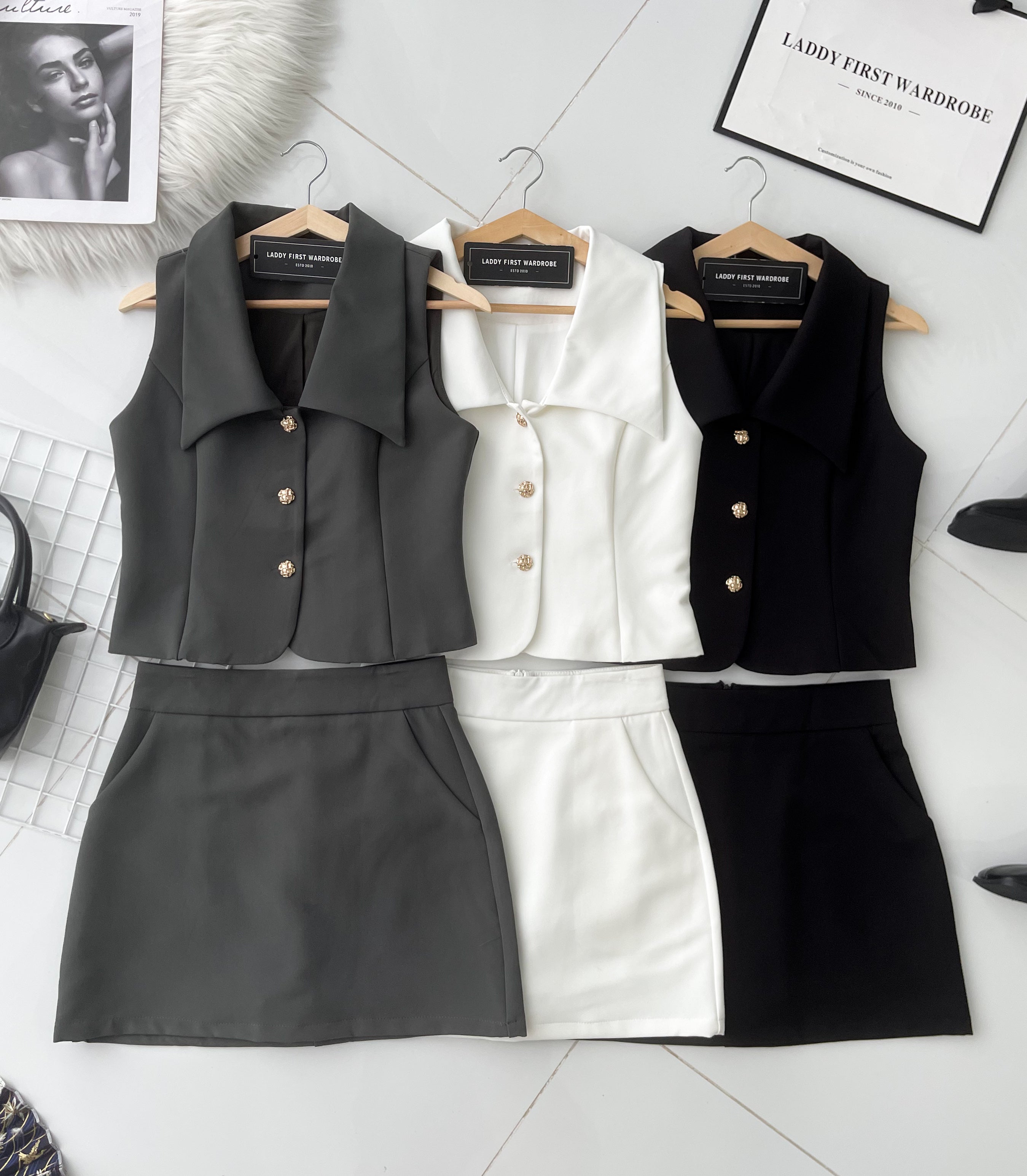 【SS81197】高品质两件式韩式时尚西装时装套装 翻领无袖上衣➕前后A字西装高腰百搭裙子，内层有里布短裤，有口袋 ❤️❤️