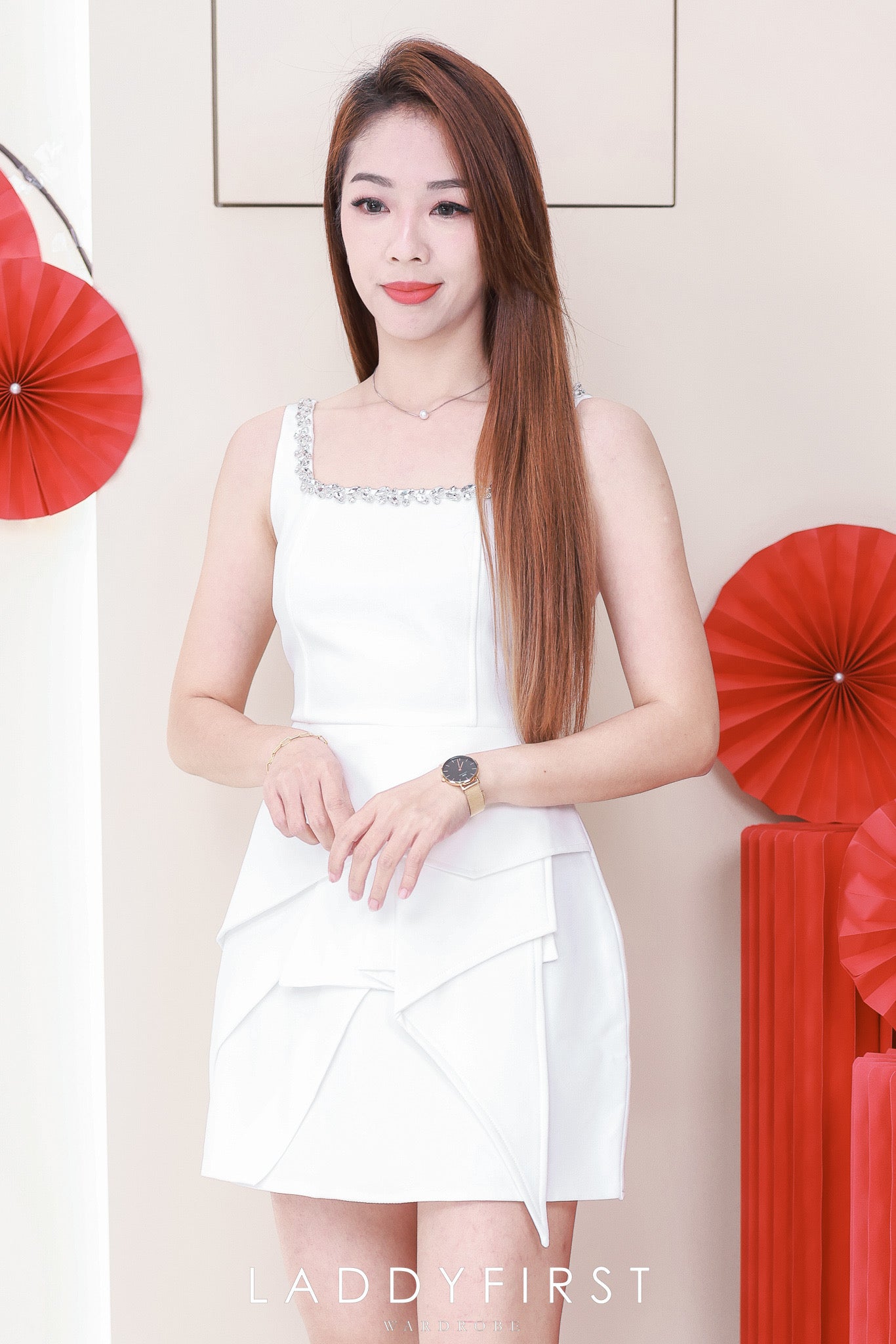 【D81543 / 62541】高品质高级感精致水钻点缀无袖西装连身裙子 ❤❤【H】