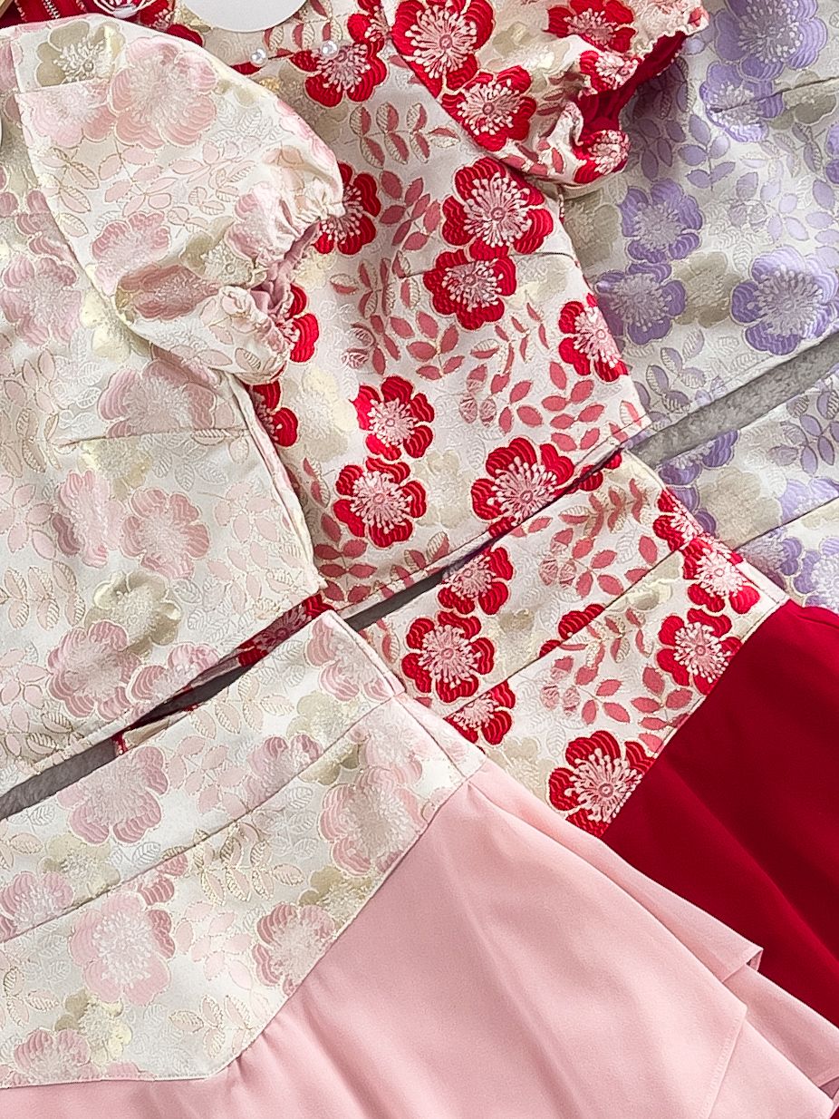 【SS3384】【独家小圆饼】两件式提花唐装旗袍套装 短袖珍珠设计提花上衣➕提花拼接雪纺裙子，内层有里布短裤 ❤️❤️