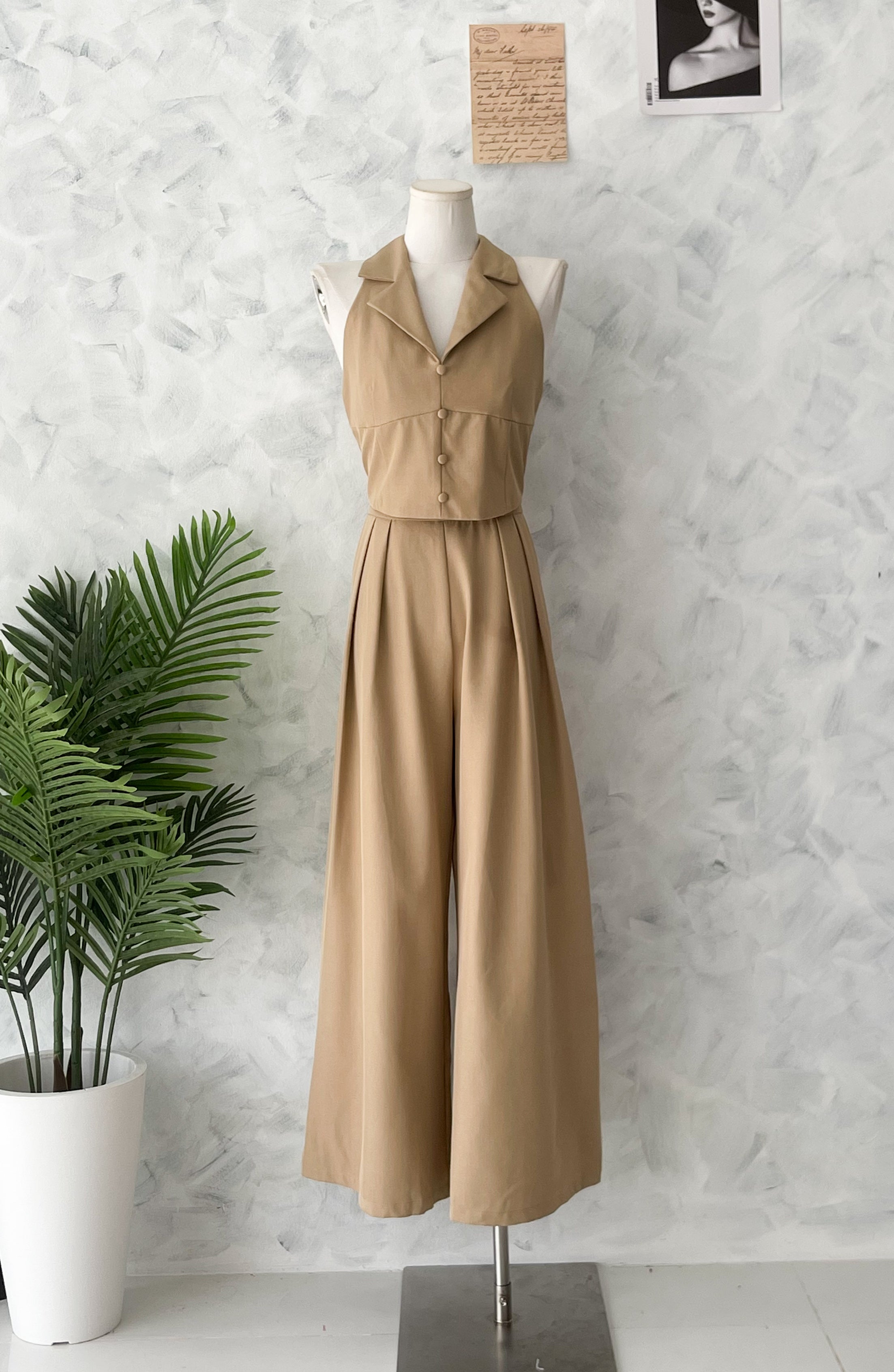 【SS98771】高品质两件式御姐风西装套装 翻领CUT in上衣➕阔脚西装高腰百搭长裤，有口袋 ❤️❤️【A-R1-C6】