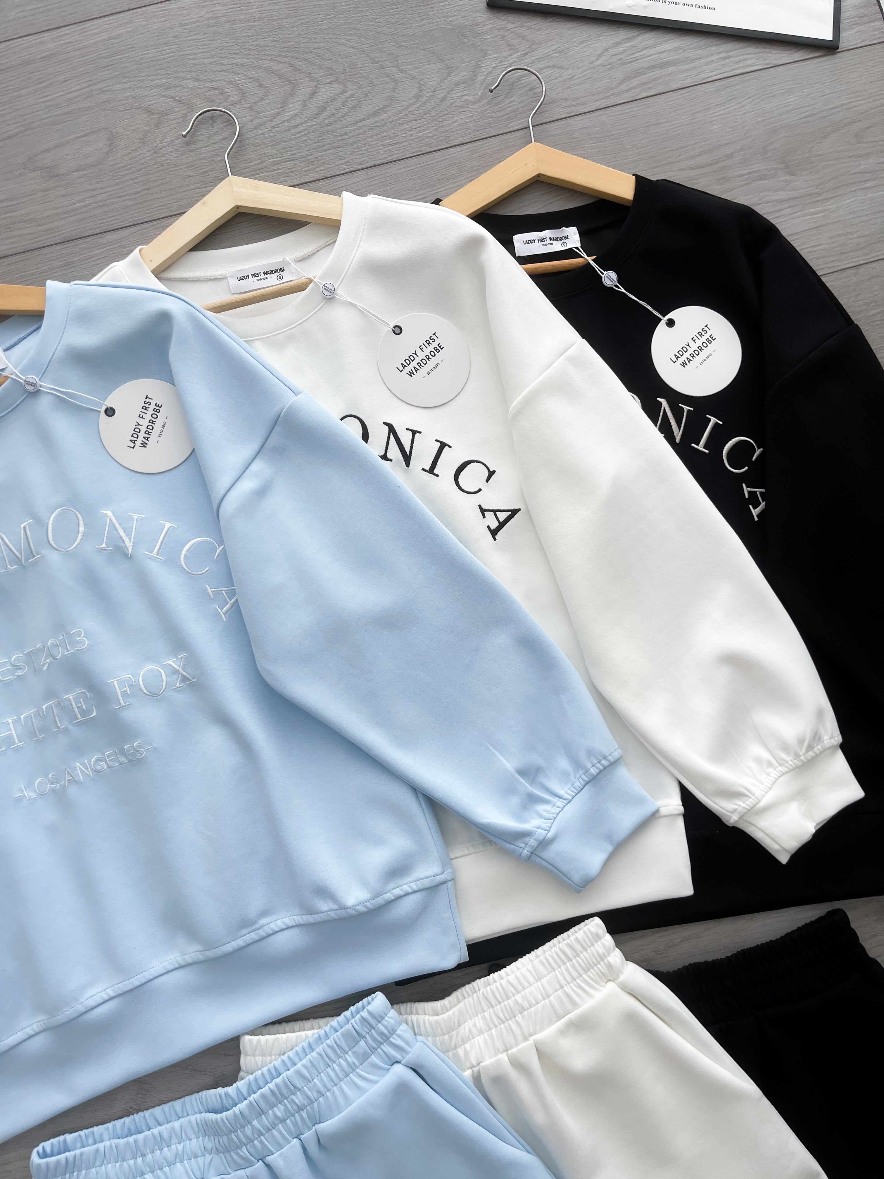 【SS3544】🌟推荐🌟【LFW独家小圆饼】高品质空气棉质宽松版简约休闲套装 宽松版刺绣字母长袖上衣➕松紧腰弹力休闲百搭短裤，有口袋 ❤️❤️