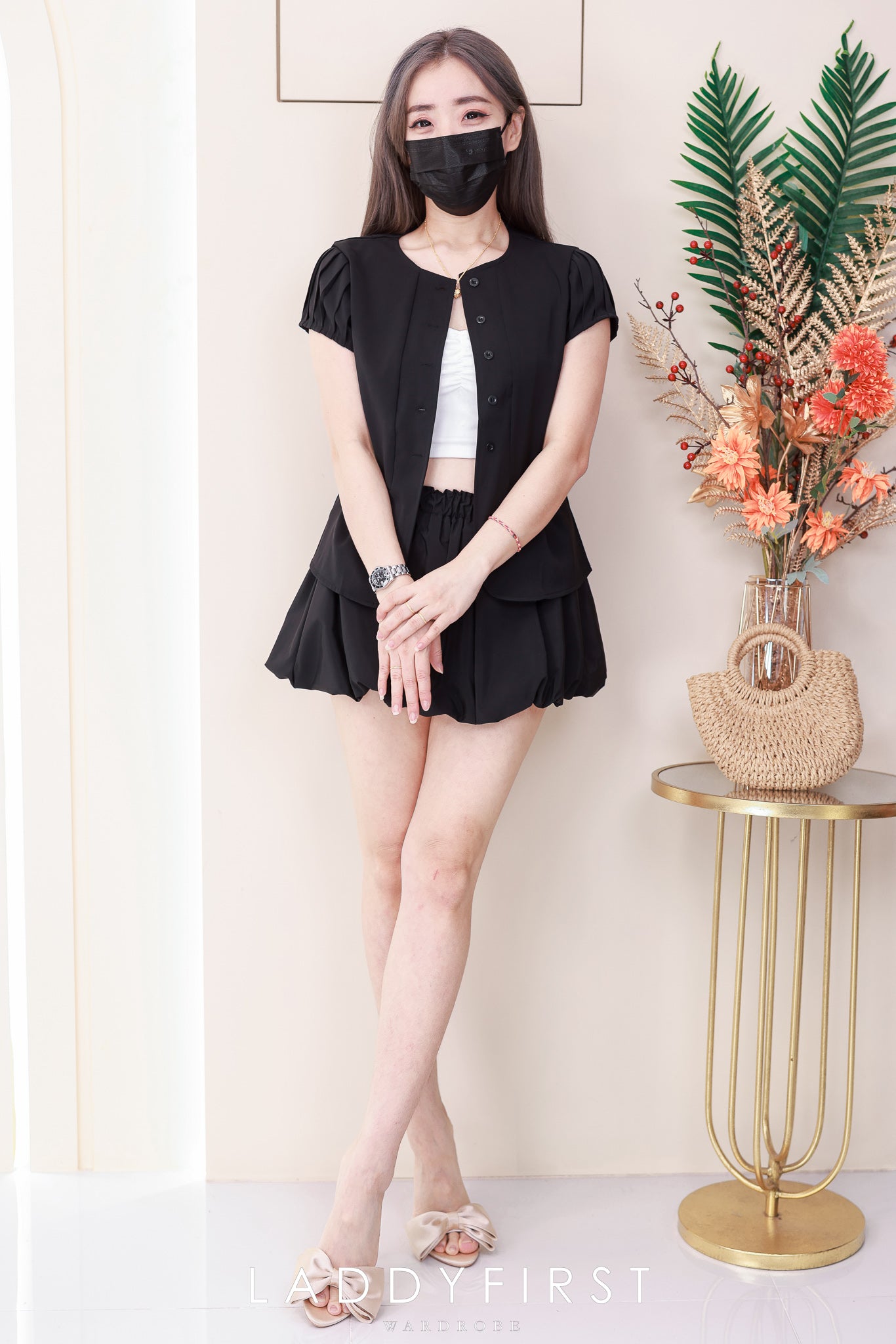 【T98228】袖子压褶设计西装法式时装上衣 ❤️❤️