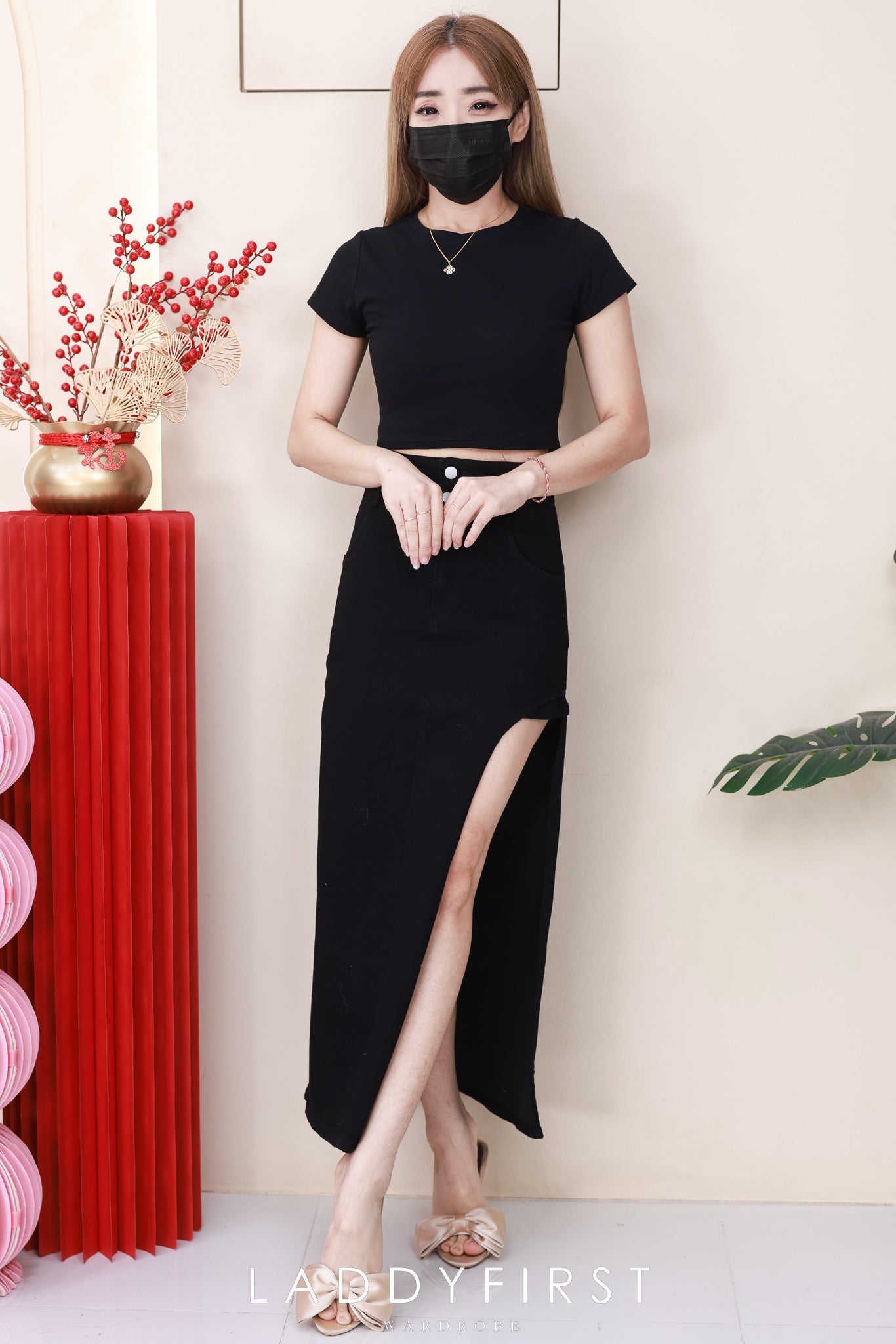 【L5806】高品质韩版COTTON JEANS半边露腿牛仔高腰裙子，内层有短裤，有口袋 ❤️❤️