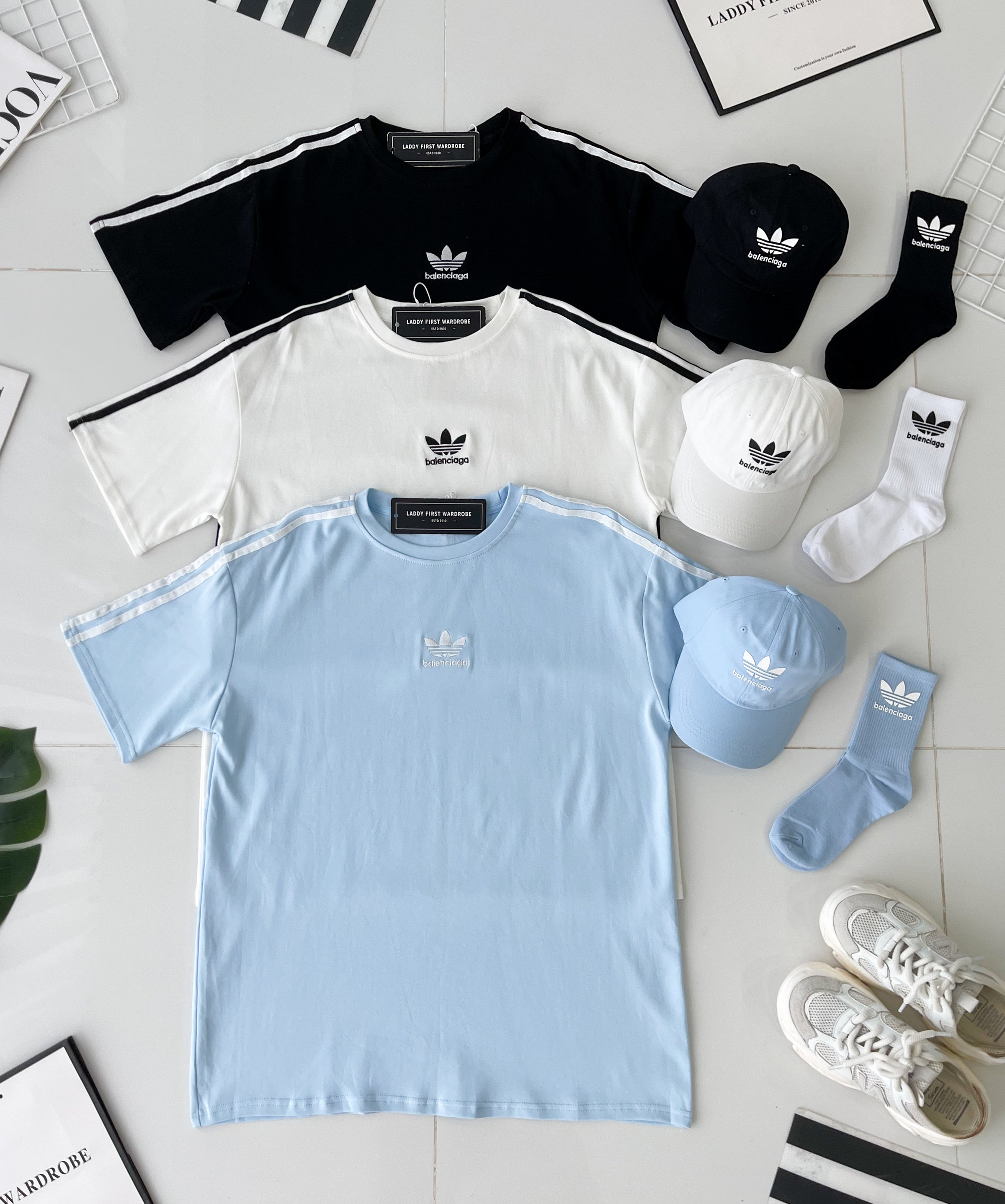 【O1166】高品质三件套男女同款圆领短袖三叶草刺绣Oversized 休闲上衣➕帽子➕袜子 ❤❤【A-RU-1】