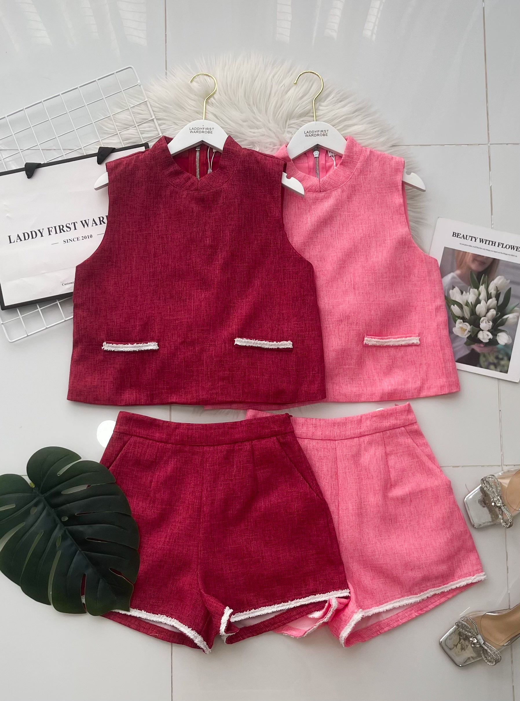 【SS21788 / 19759】高品质两件式小香风简约时尚套装 宽松无袖小香风上衣 ➕小香风高腰短裤，有口袋 ❤️❤️