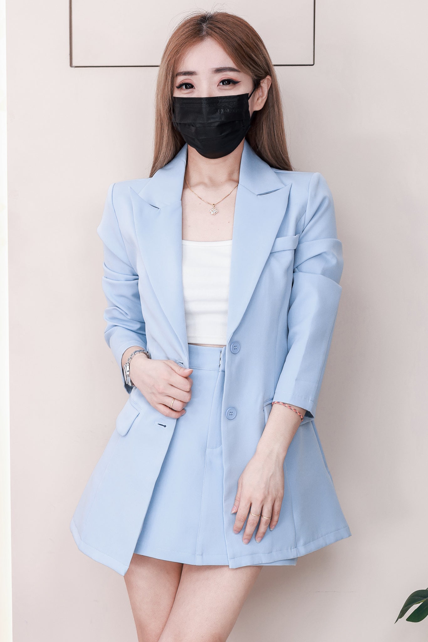 【SS20859】高品质两件式韩式西装时尚套装 西装翻领长袖上衣/外套➕A字西装高腰百搭裙子，内层有里布短裤，有口袋 ❤️❤️