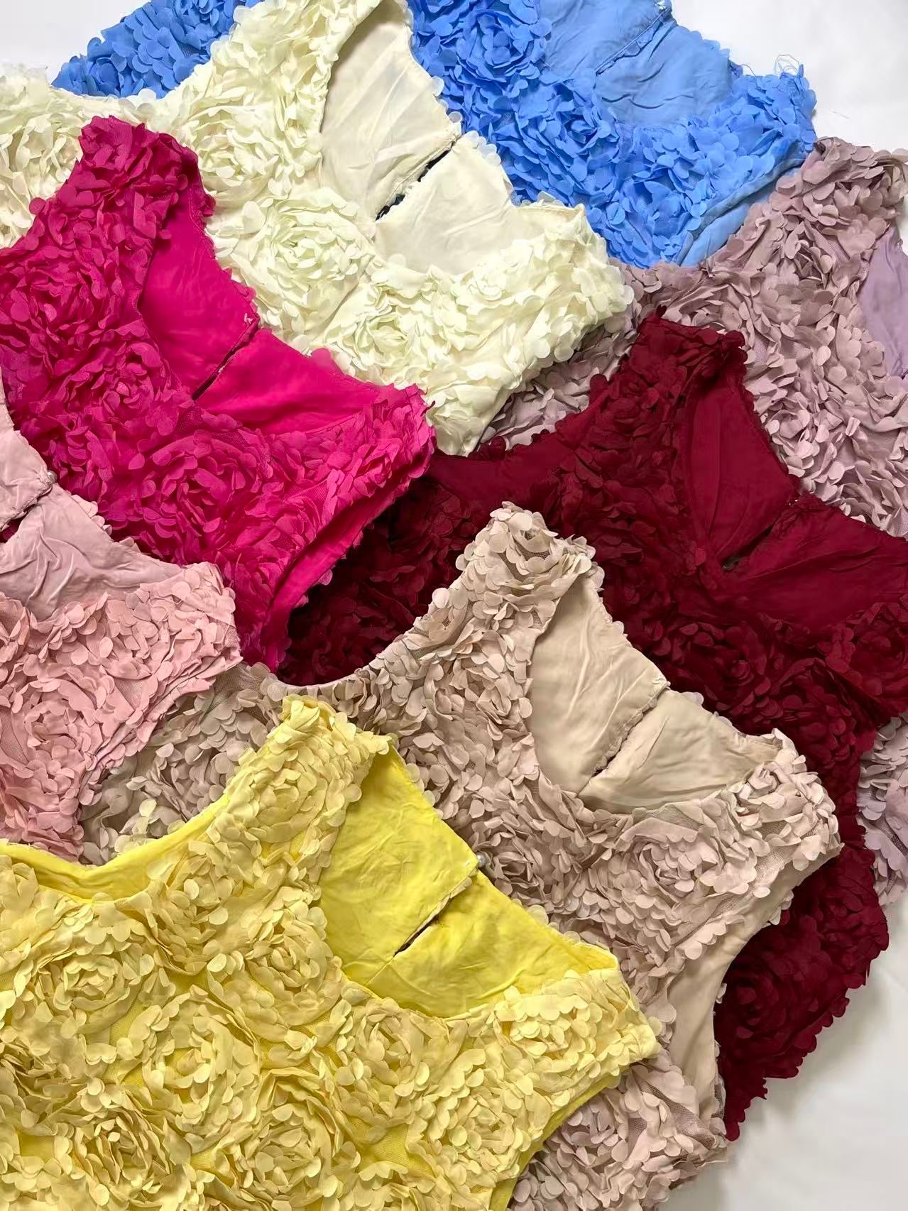 【T100】高品质高级感立体花朵时装上衣 ❤️❤️