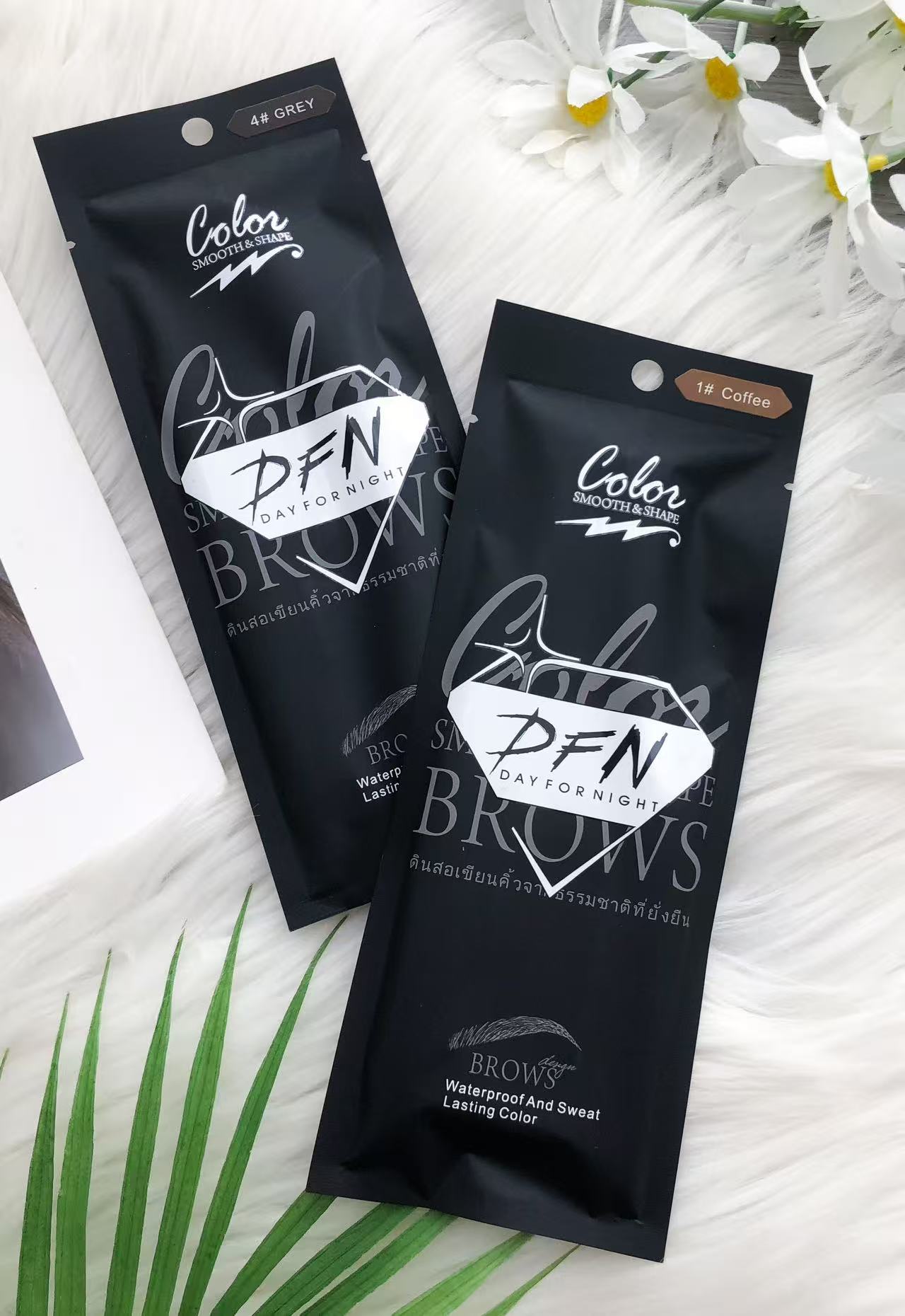 【P6196】✨现货✨高颜值防水防汗不晕染双头眉笔 ❤️