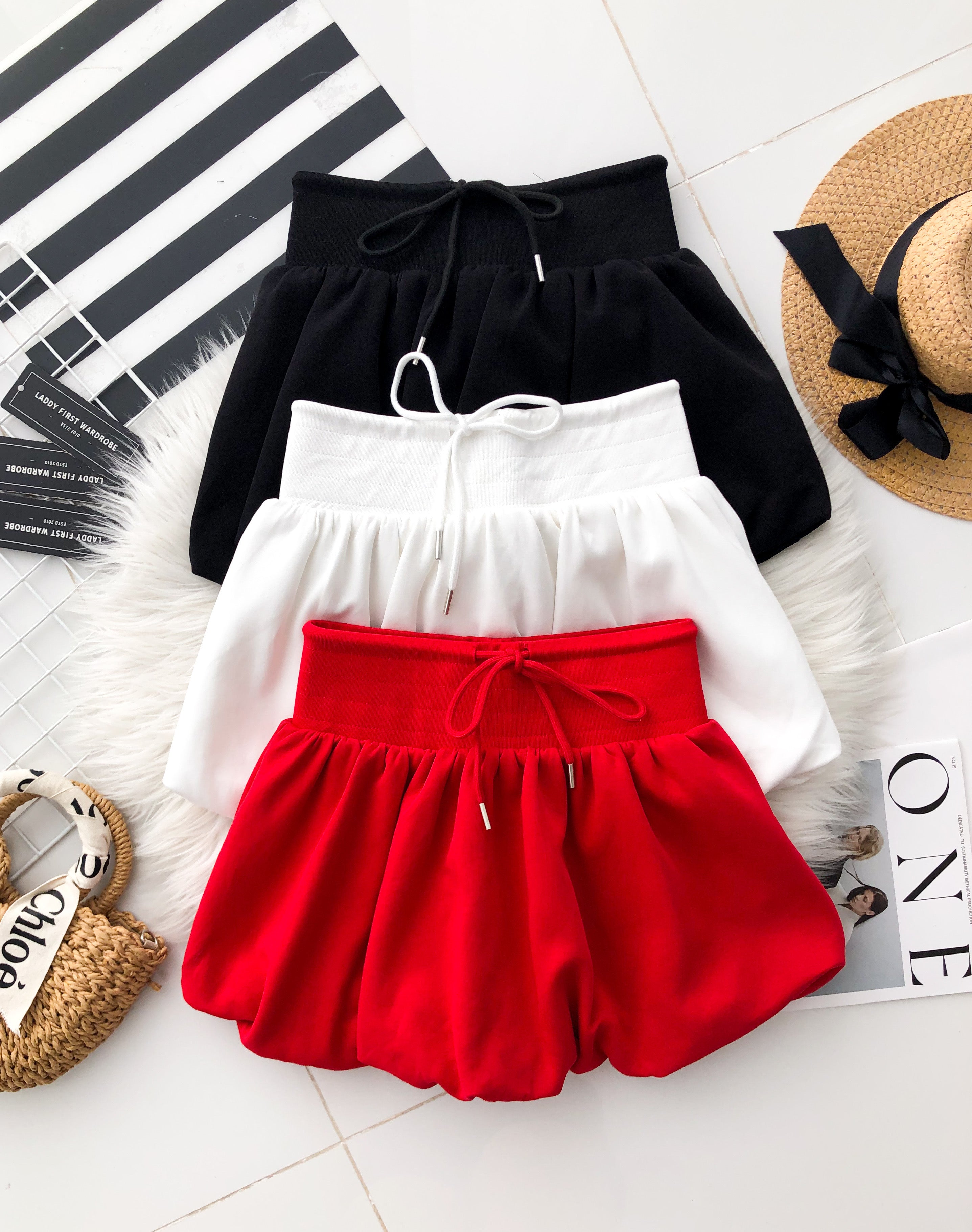 【S655】🧧 宠粉福利回馈 🧧 高品质抽绳花苞蓬蓬高腰百搭裙子，内层有里布短裤 ❤️❤️