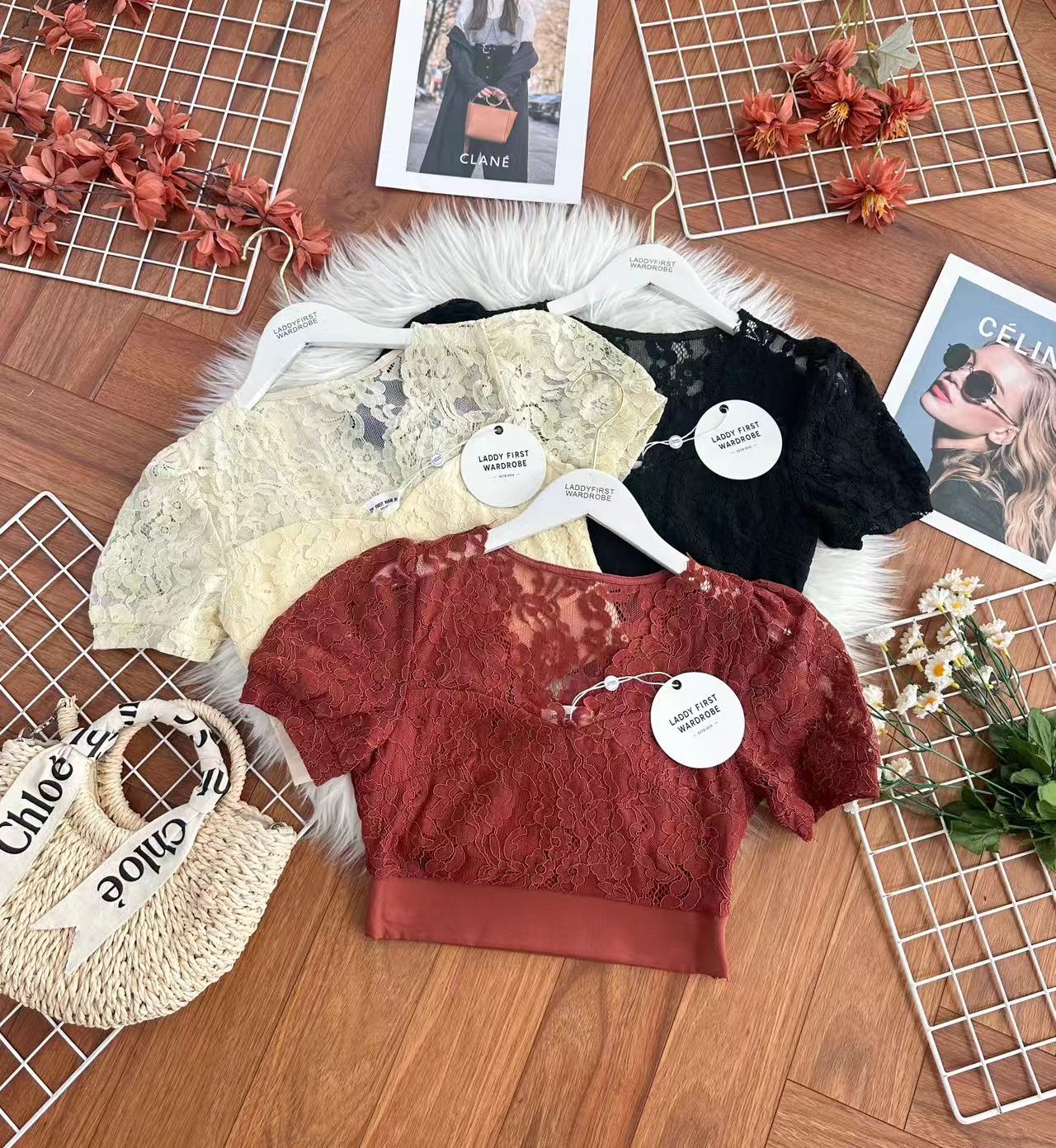 【SS3433】【网站福利款✨】【LFW独家小圆饼】高品质两件式高端气质时装套装 短袖蕾丝时装上衣➕中长款西装高腰裙子 ❤️❤️