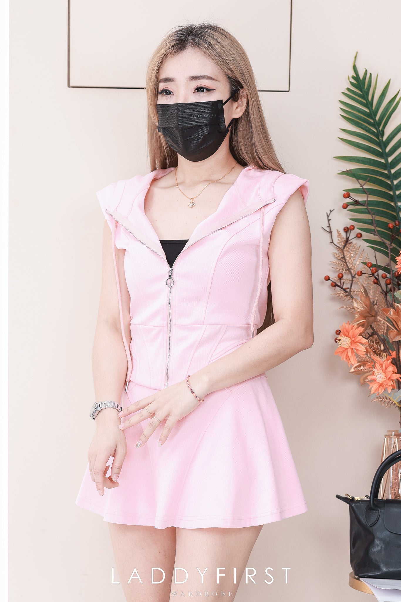 【SS22476】高品质两件式卫衣棉时尚套装 连帽无袖上衣➕前后裙子高腰百搭裤裙 ❤️❤️