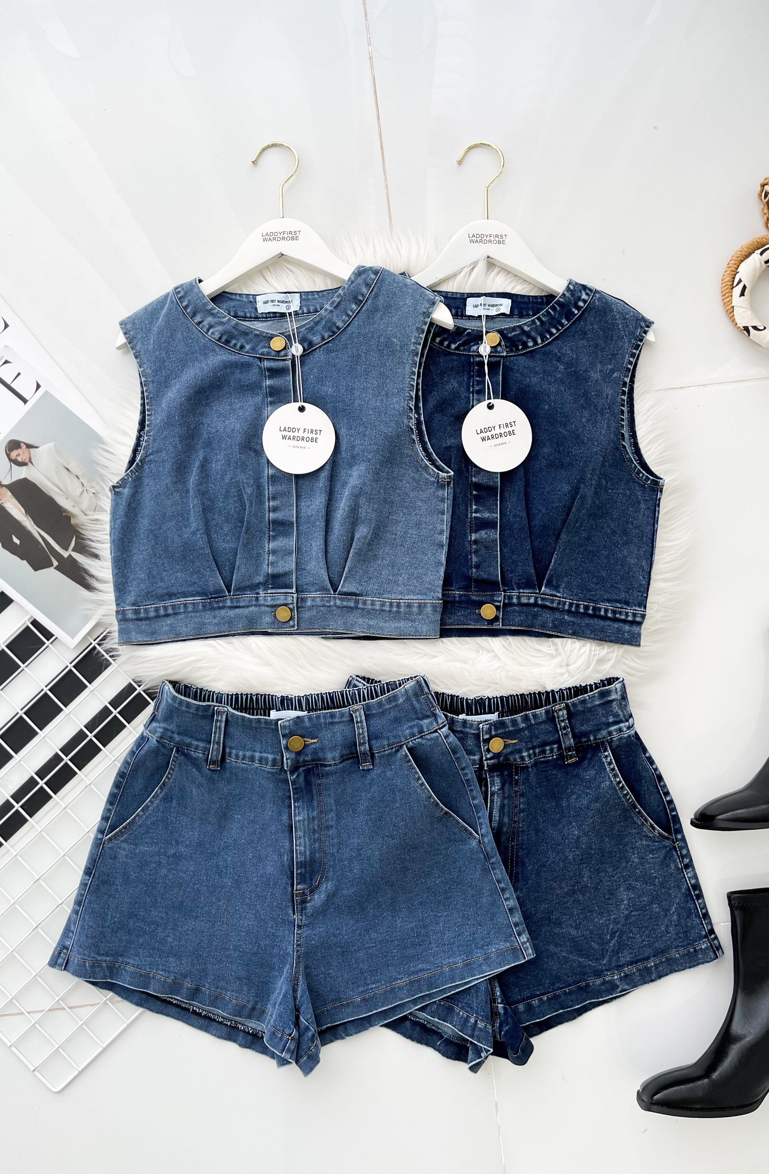 【SS3519】【LFW独家小圆饼】独家爆款高品质两件式牛仔COTTON JEANS时尚气质休闲百搭套装 牛仔无袖上衣➕牛仔高腰百搭短裤，后腰伸缩弹力，有口袋 ❤️❤️