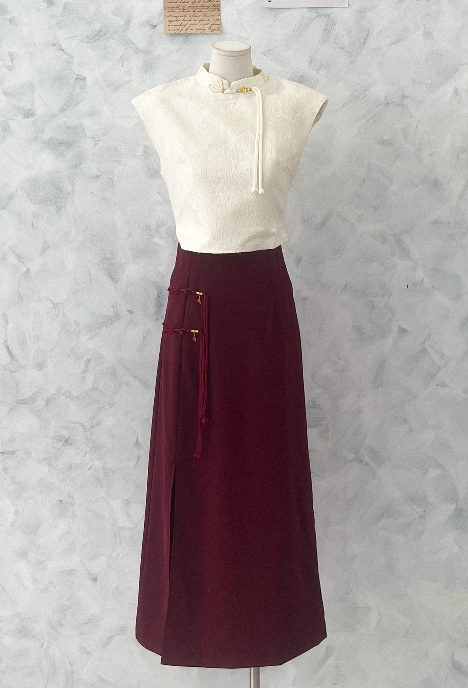 【SS6930】高品质两件式新中式旗袍套装 旗袍提花上衣➕侧边开叉设计西装高腰百搭长裙 ❤️❤️