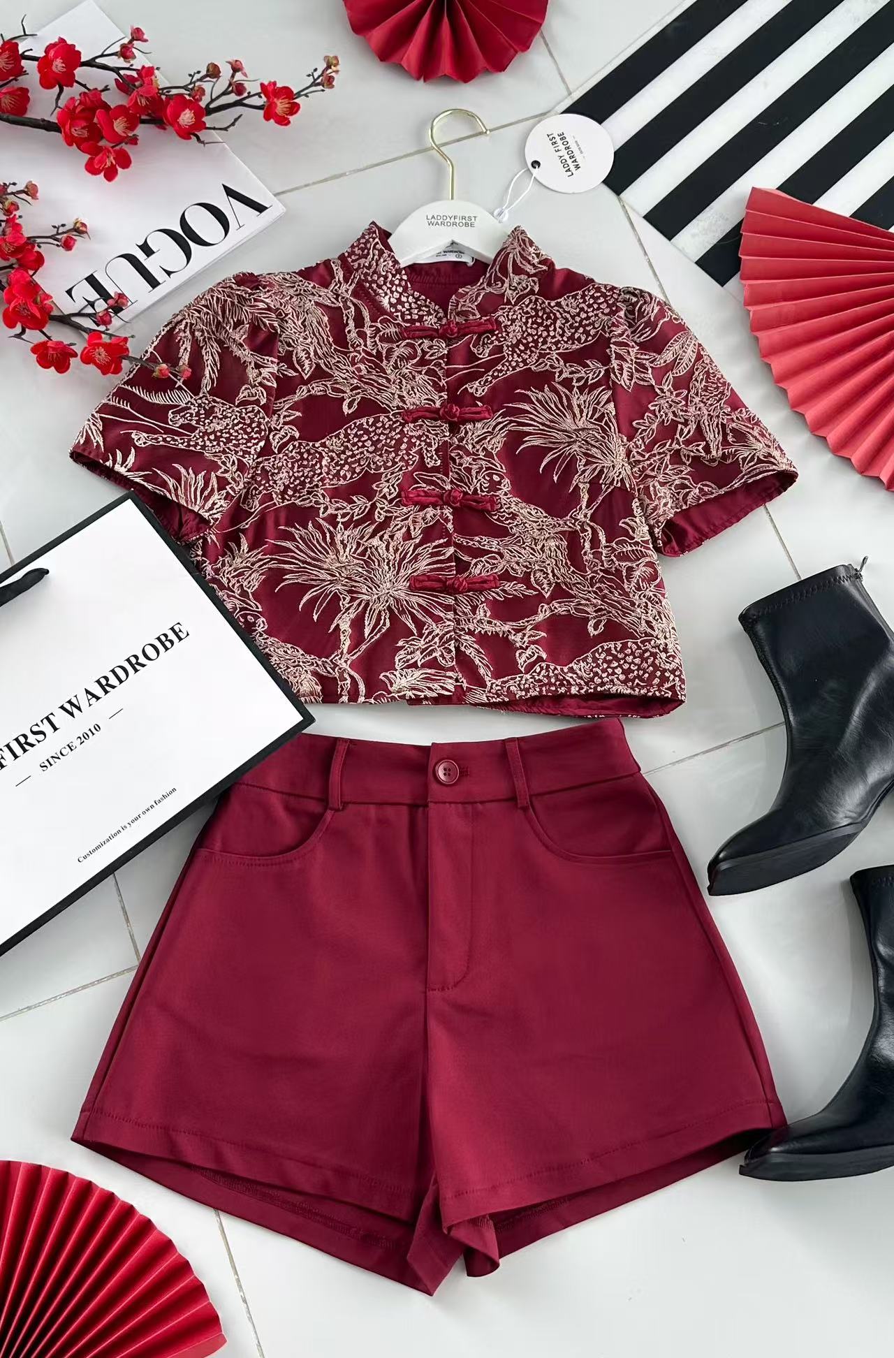 【SS3471】【LFW独家小圆饼】高品质两件式高端气质时尚提花旗袍套装 立领短袖盘扣提花旗袍上衣➕西装高腰百搭短裤，有口袋 ❤️❤️ 【D-R1-C5】