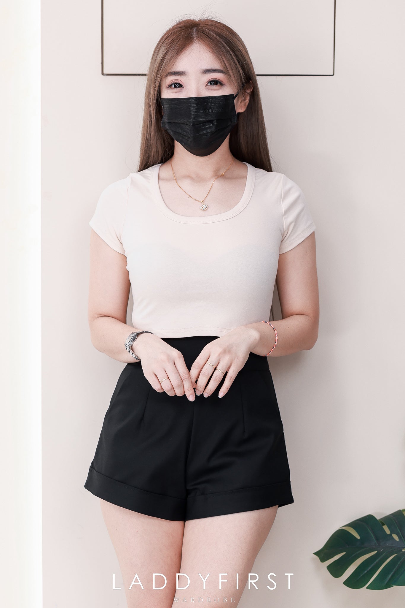 【T6011】🧧 福利抢购 🧧 独家爆款高品质纯棉弹力U领短袖简约日常百搭款上衣 #衣柜必入手百搭款 ❤❤