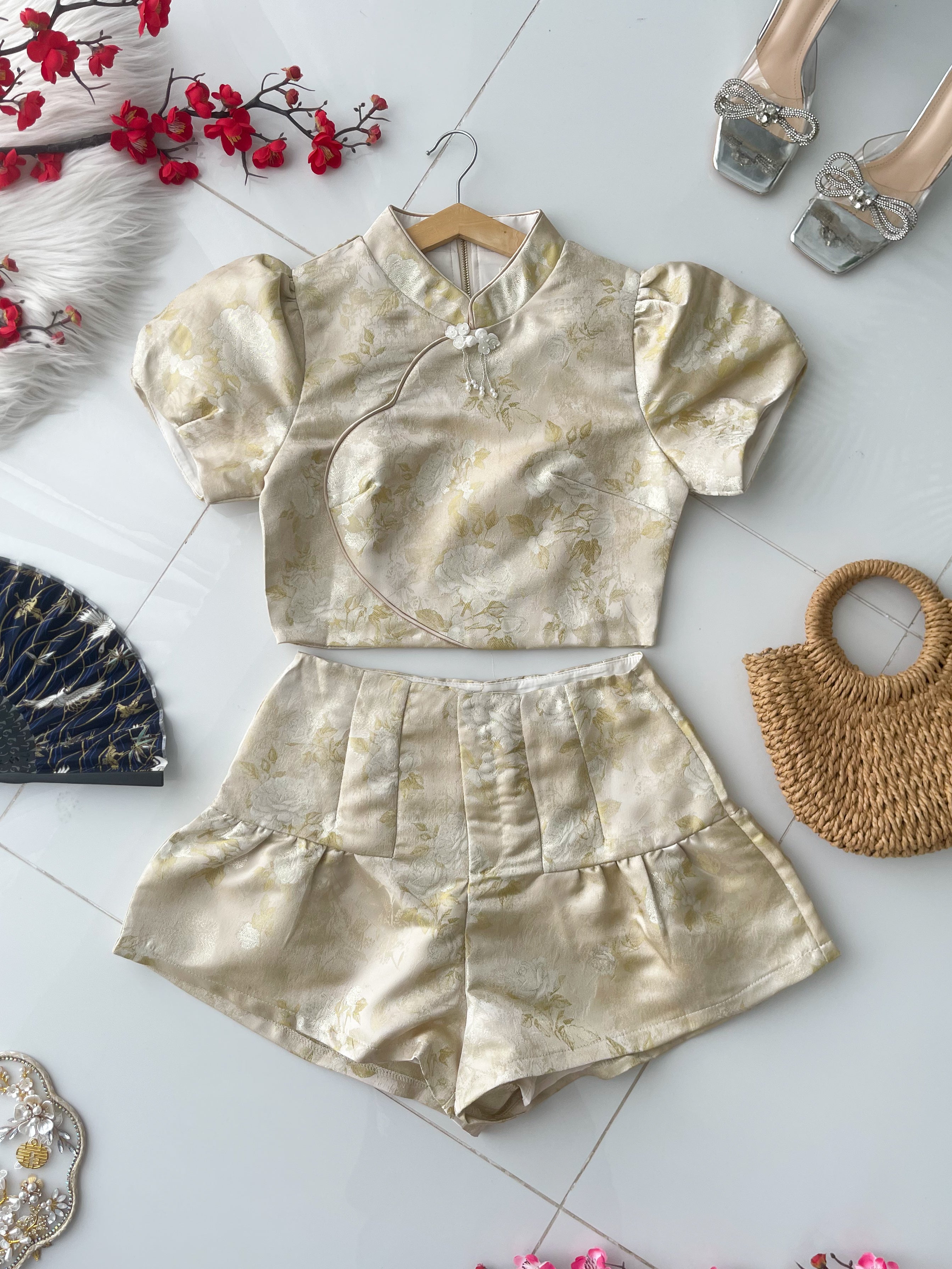 【SS98897】高品质两件式新中式提花旗袍套装 泡泡袖旗袍上衣➕提花高腰短裤 ❤️❤️