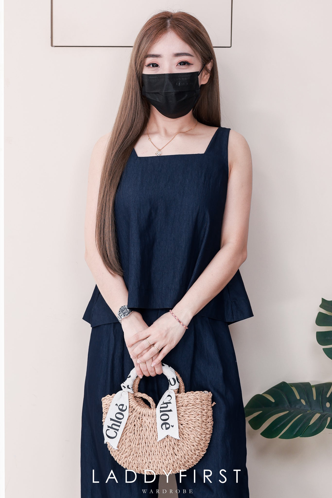 【SS7999】高品质两件式韩版简约时尚套装 宽松无袖上衣➕松紧腰弹力直筒阔脚长裤，有口袋 ❤️❤️