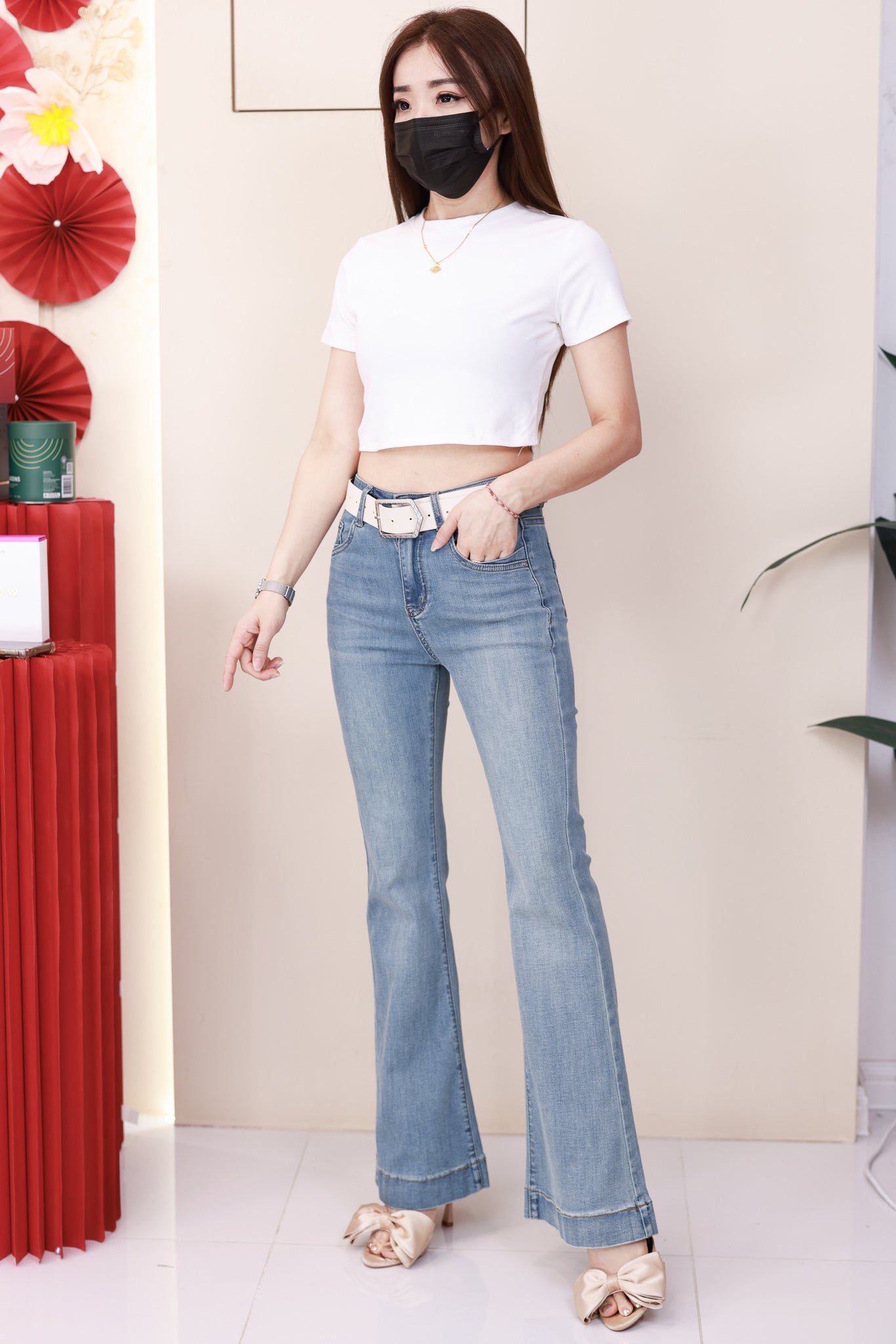 【L2603】✨现货✨高品质高腰修身喇叭设计牛仔长裤, 有口袋 ❤️