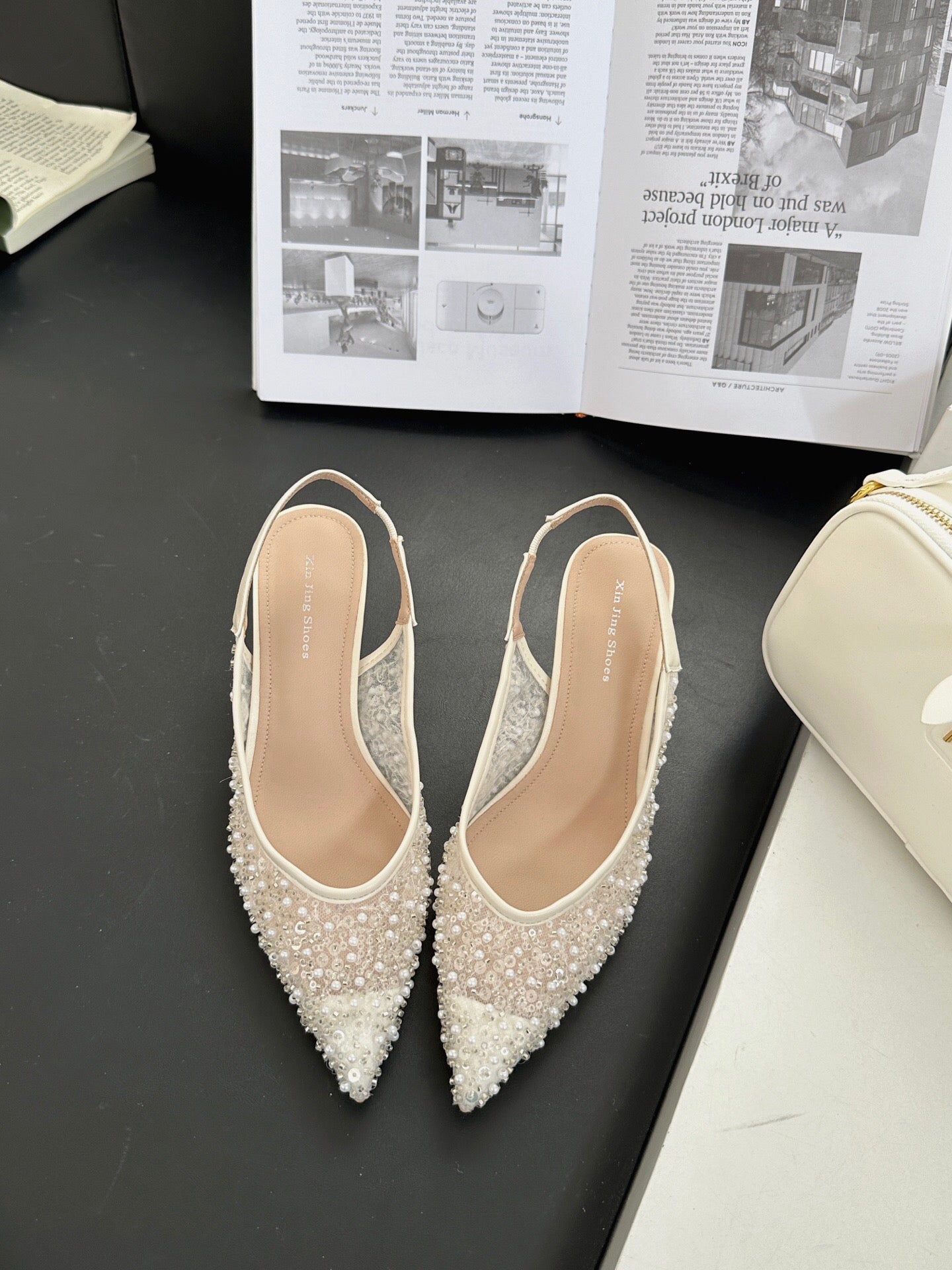 【R699-206】✨现货✨高品质气质水钻尖头高跟鞋 👠