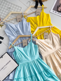 【D38439】【网站福利款✨】独家爆款高品质无袖自调肩带仙气温柔风层次蛋糕连身裙子，侧边开叉设计 ❤️❤️ 【B-R1-C6】