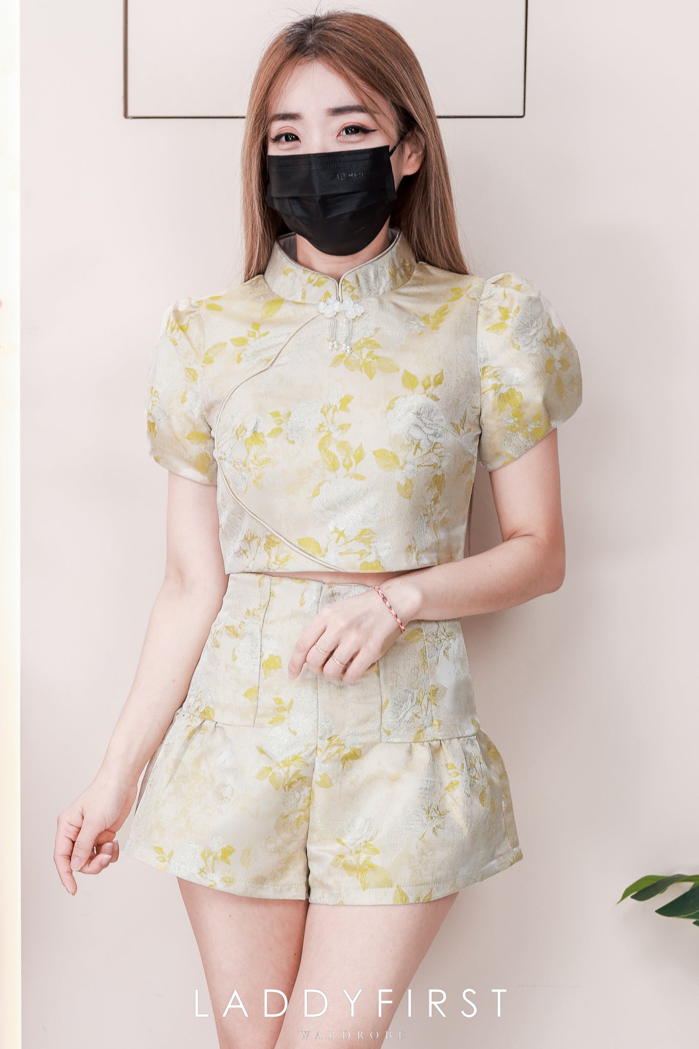 【SS98897】高品质两件式新中式提花旗袍套装 泡泡袖旗袍上衣➕提花高腰短裤 ❤️❤️