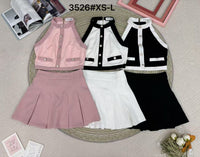 【SS3526】🧧 宠粉福利回馈 🧧【LFW独家小圆饼】高品质两件式韩系气质小香风时尚减龄套装 小香风纽扣点缀CUT IN无袖伤愈➕减龄百褶高腰裙子，内层有里布短裤 ❤️❤️【E-R1-C3】