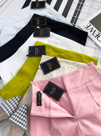 【S80194】🧧 宠粉福利回馈 🧧 【LFW独家爆款】万能西装高腰休闲百搭短裤，有口袋 后中拉链，内层加里布【B-R2-C2】