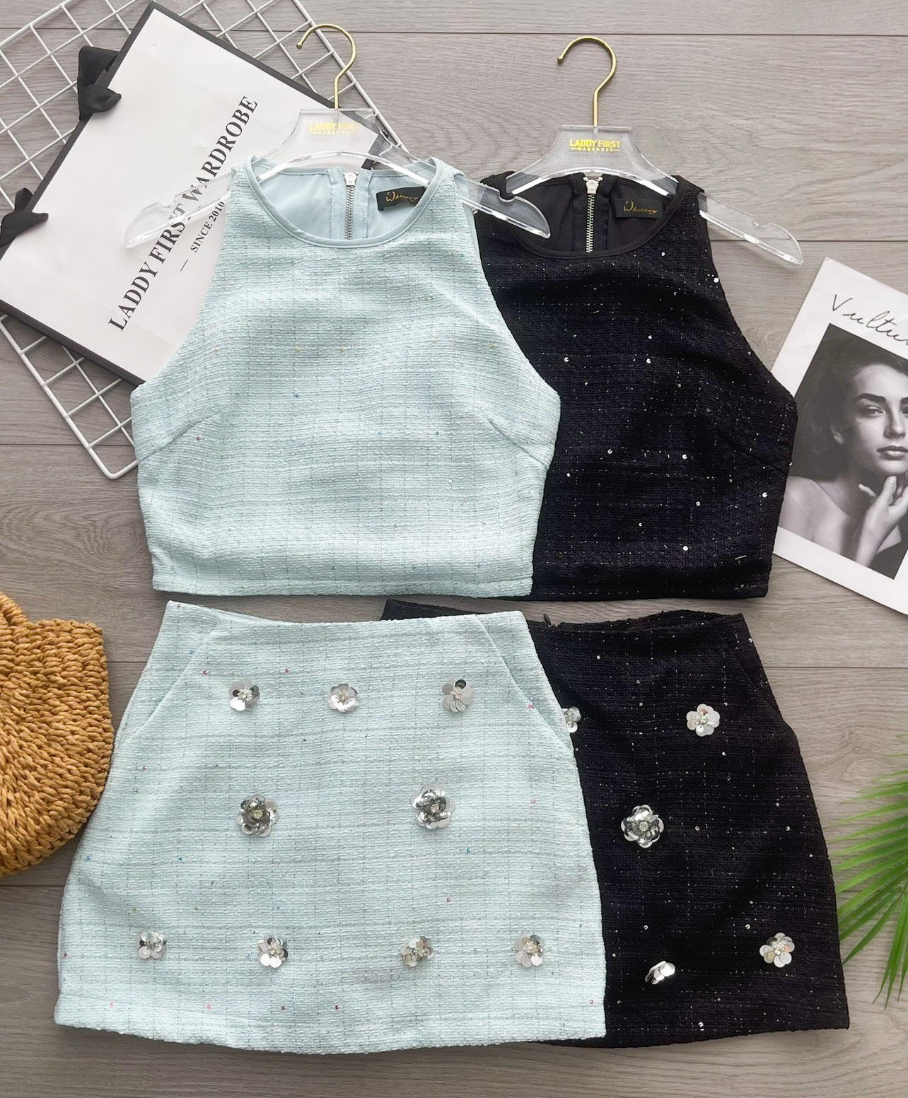 【SS16961】高品质两件式气质韩系闪亮小香风套装 小香风无袖上衣➕亮片钉珠小花朵小香风高腰裙子，内层有里布短裤，有口袋 ❤️❤️