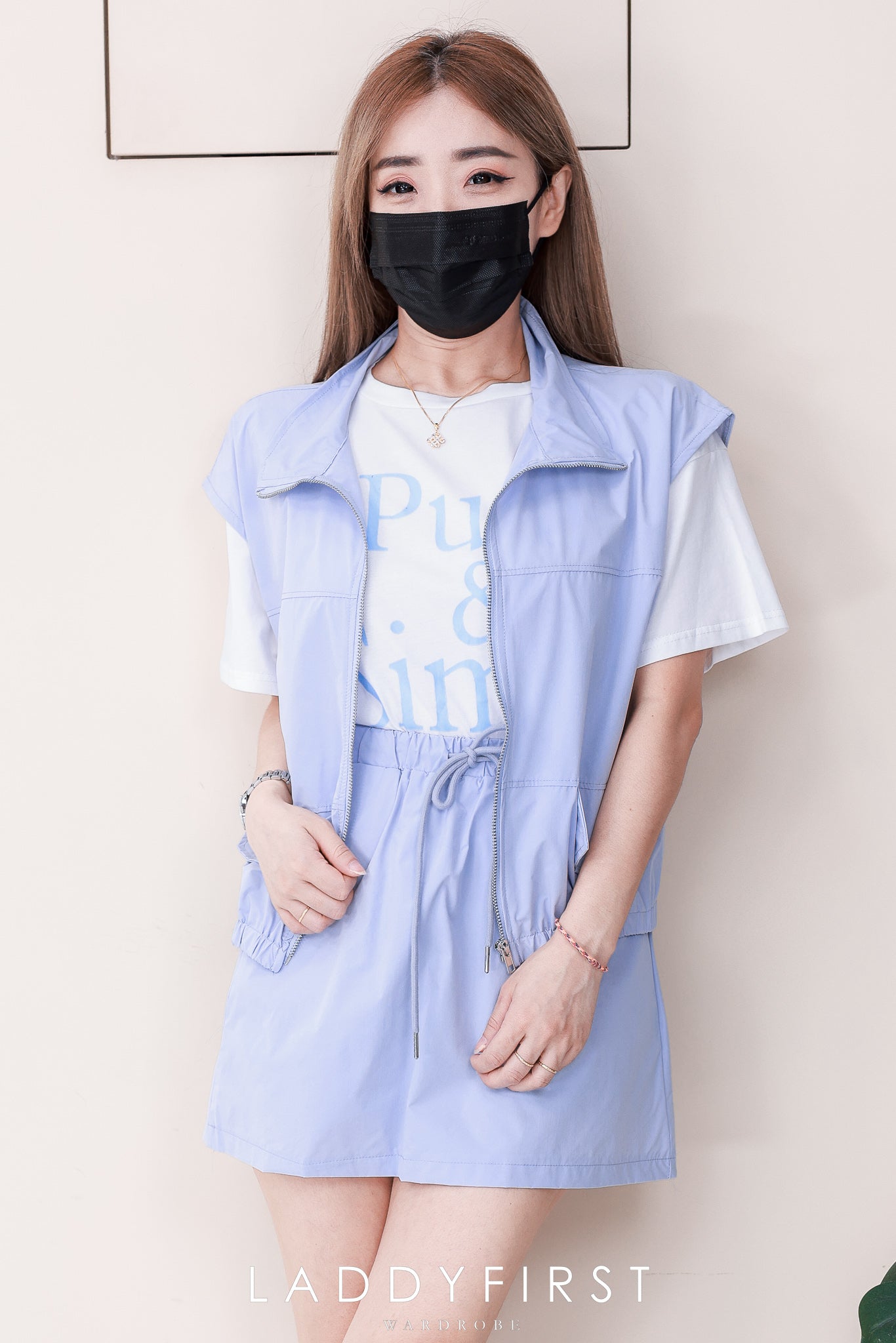 【SS5857】高品质夏日尼龙三件套 ❤️  短袖字母T➕外套➕弹力裤裙 有口袋 ❤️